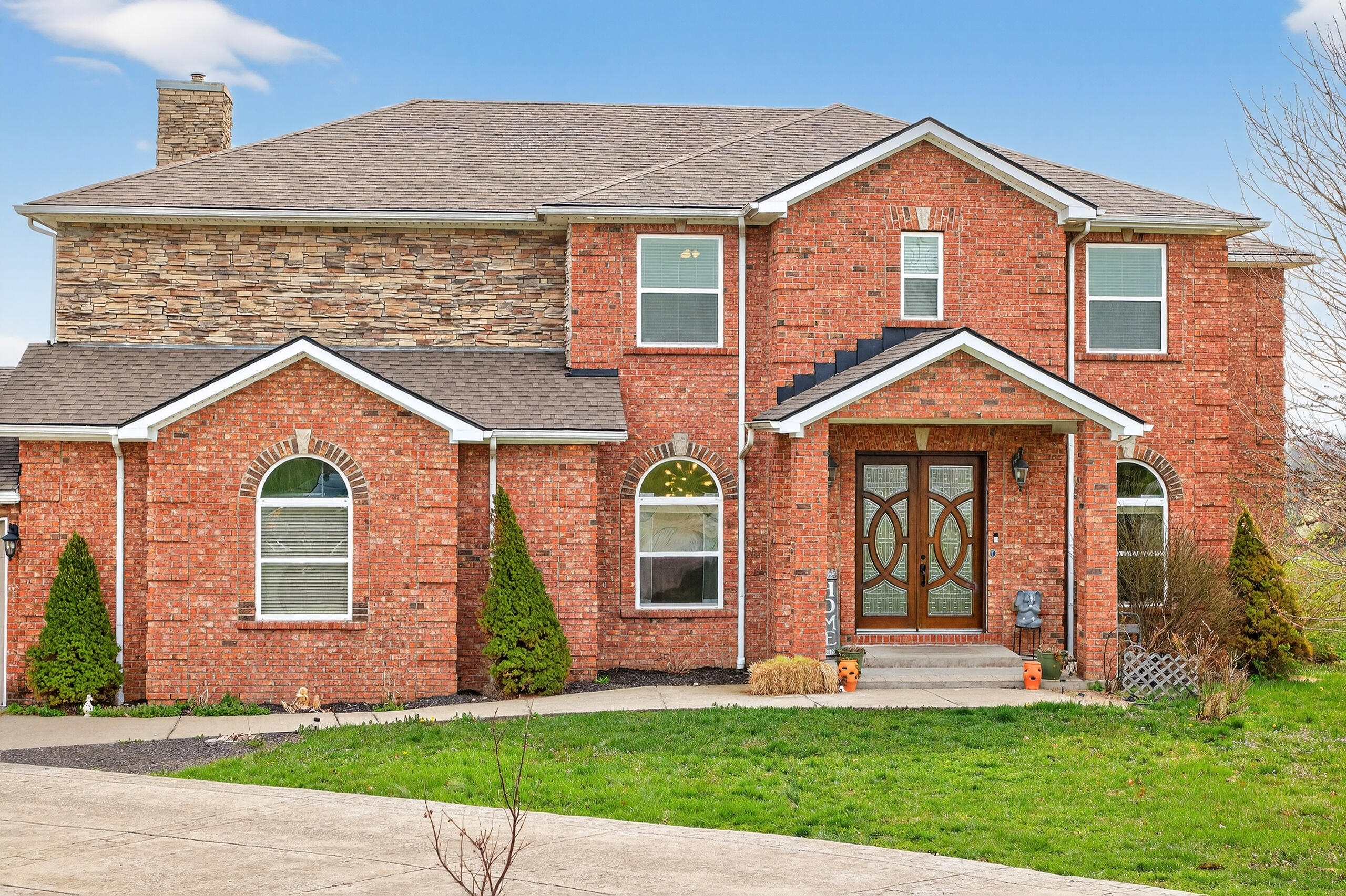 202 Palisades Pointe Drive — photo