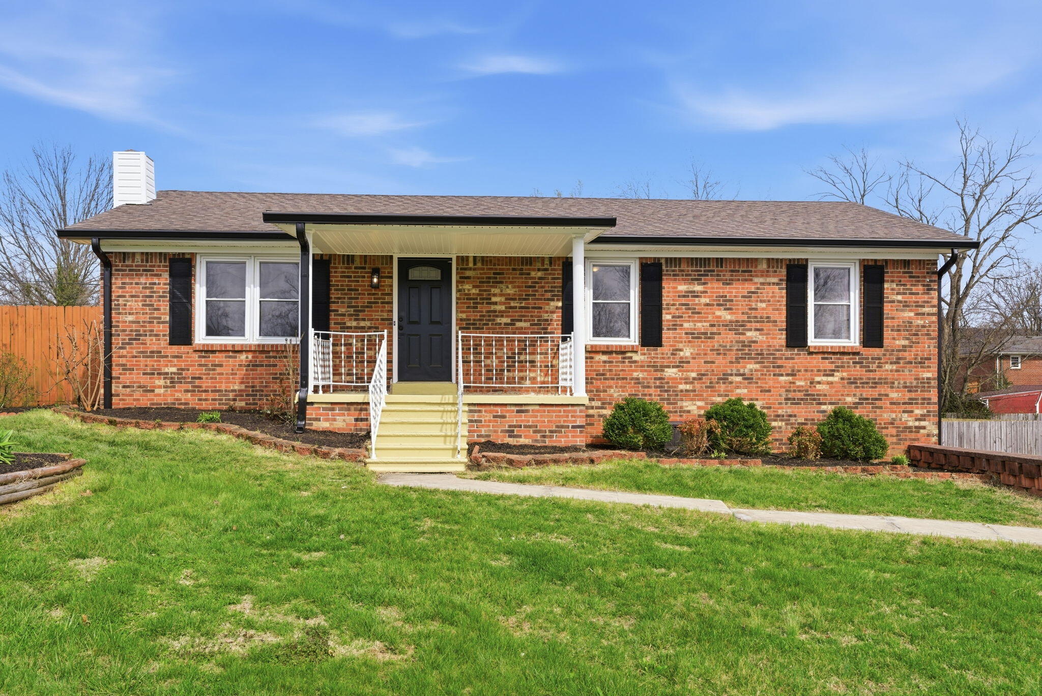 114 Cardinal Drive — photo