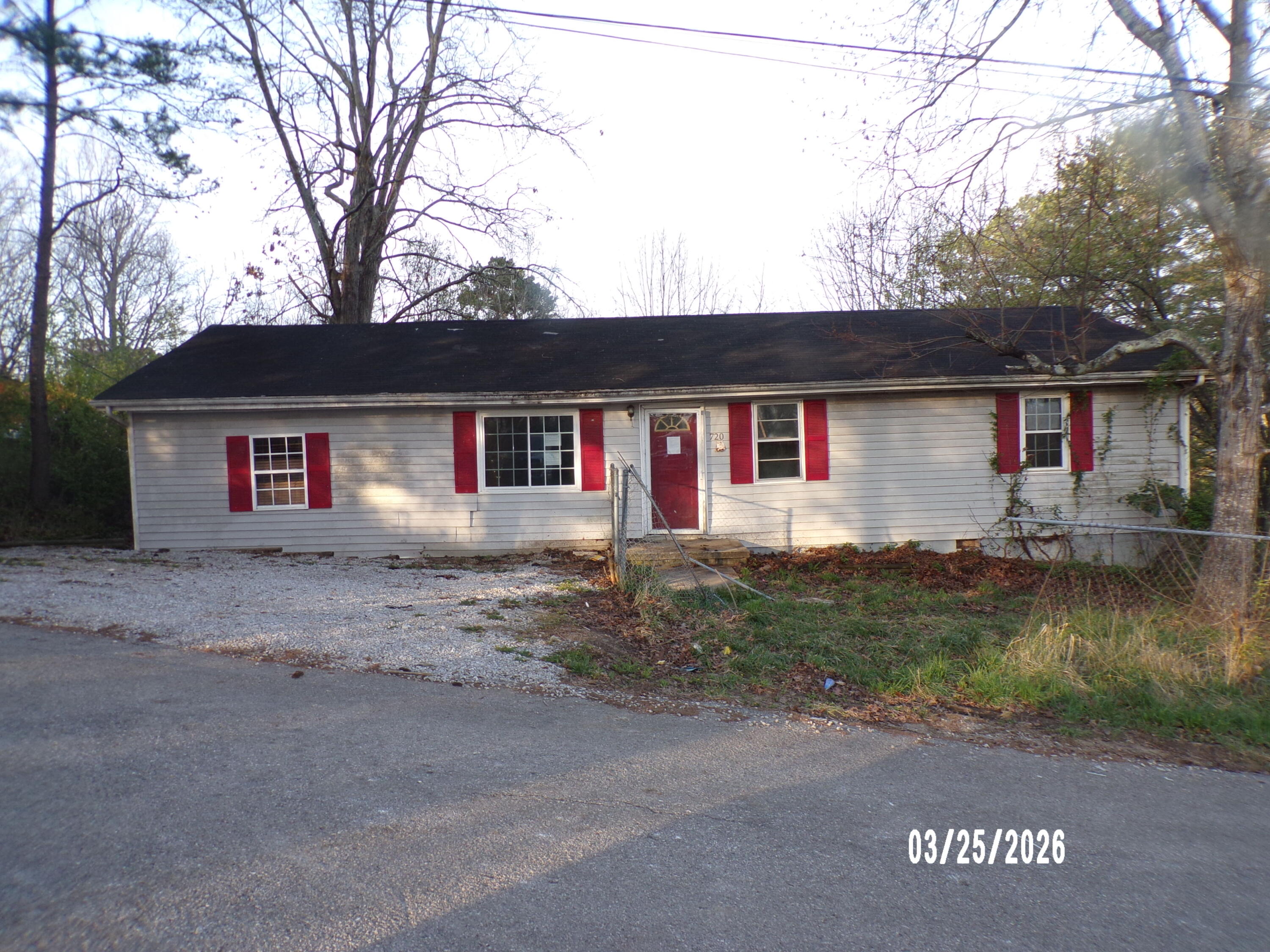 720 Kirby Lane — photo