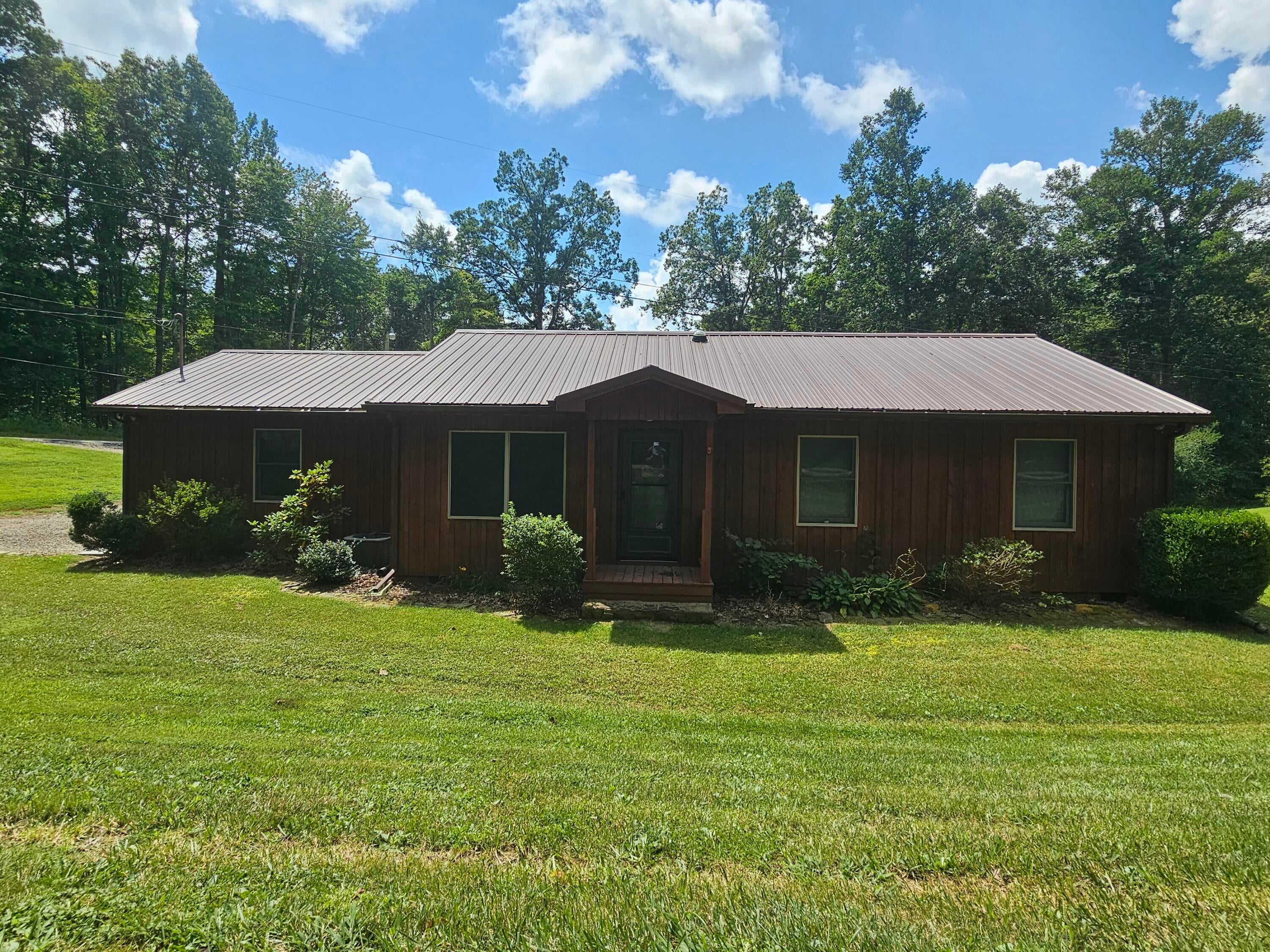 11 Pretty Ridge Road — photo