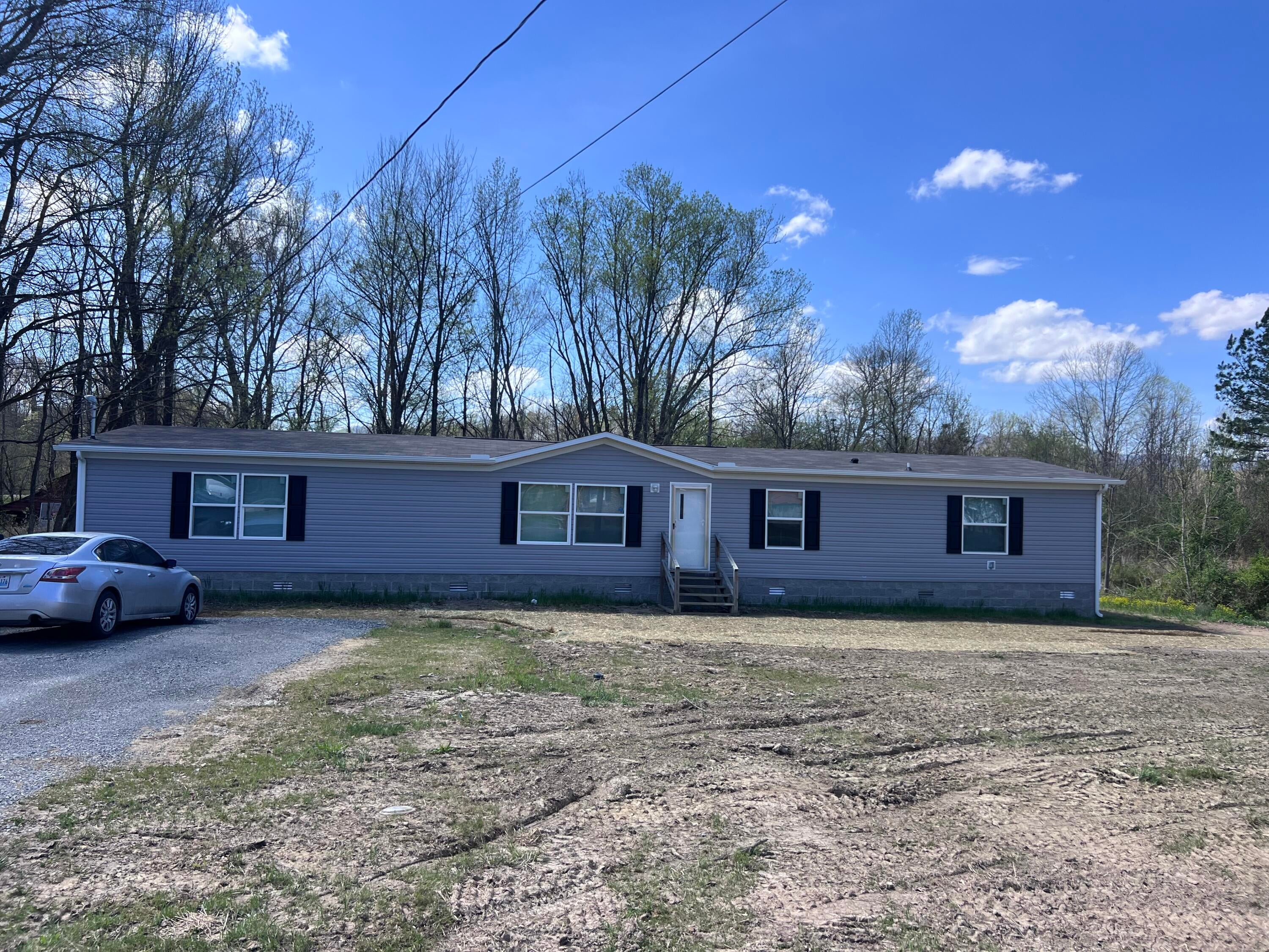 717 Highway 441 — photo