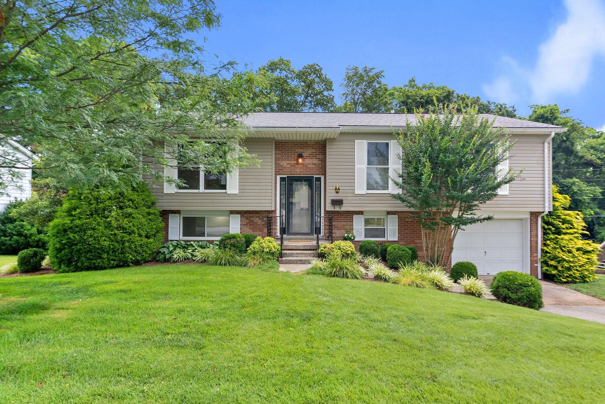 508 Poa Drive — photo