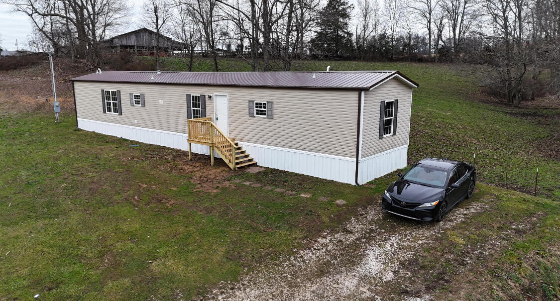 2786 Hwy 2027 — photo