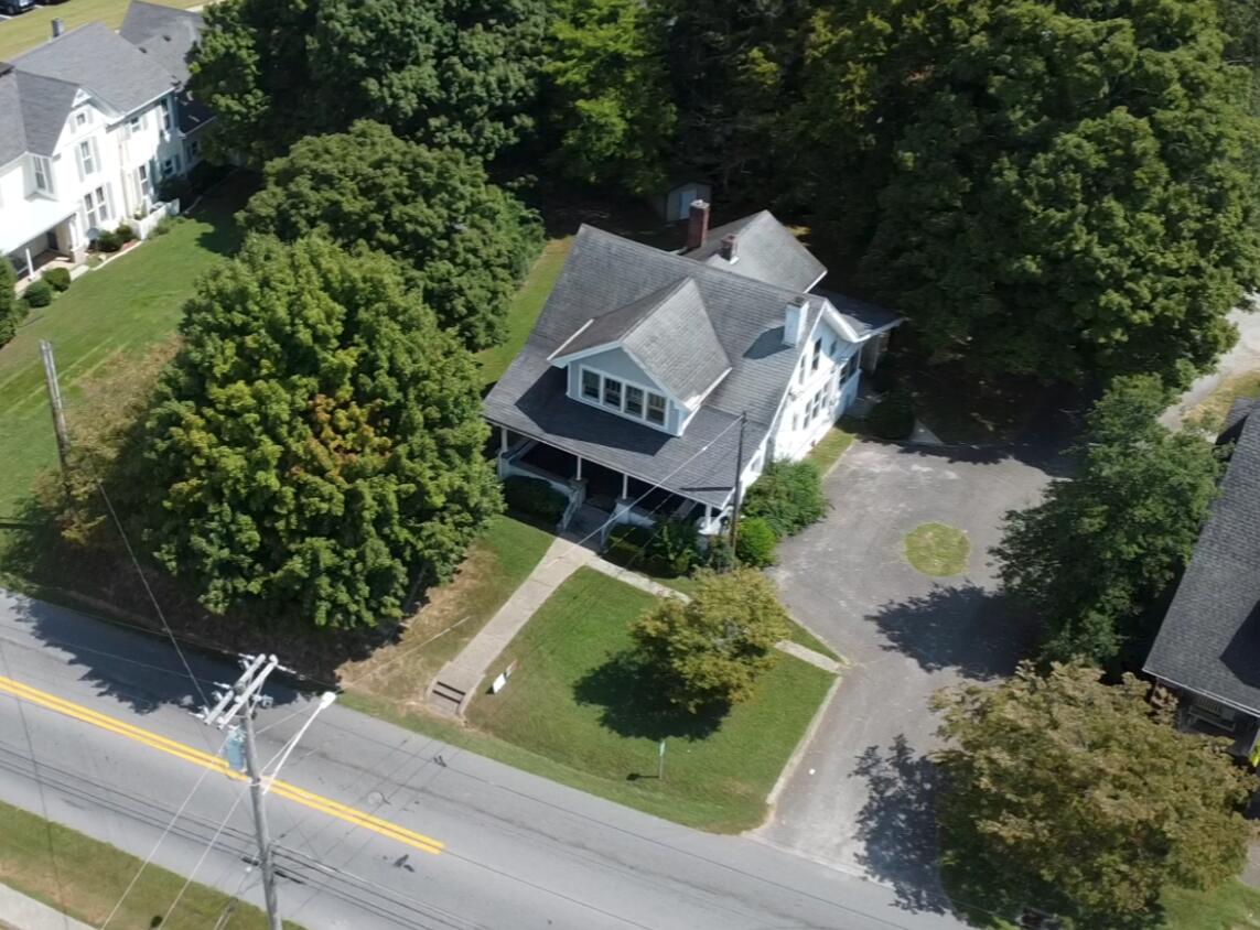603 Jamestown Street — photo