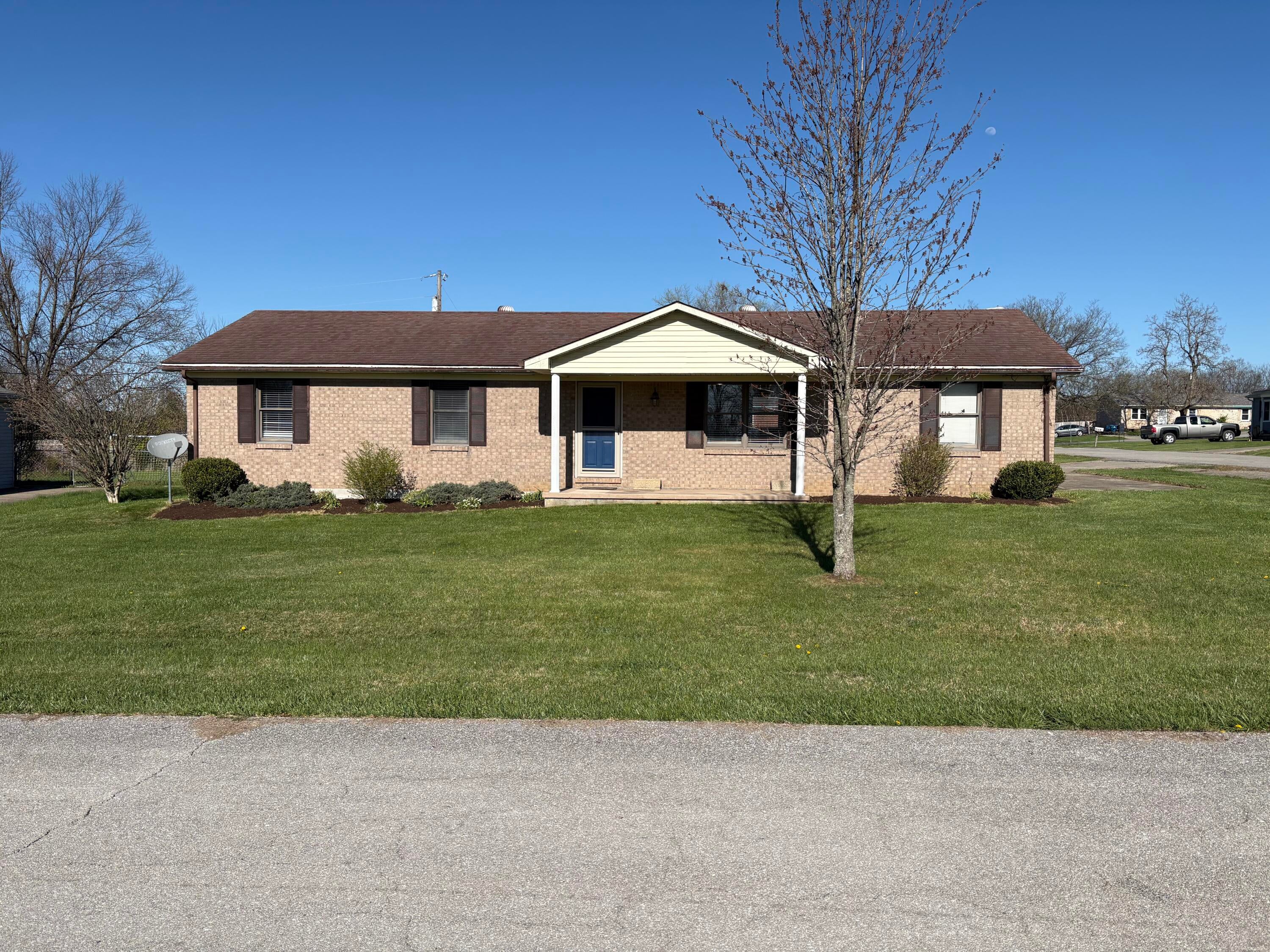 94 Eagle Drive — photo