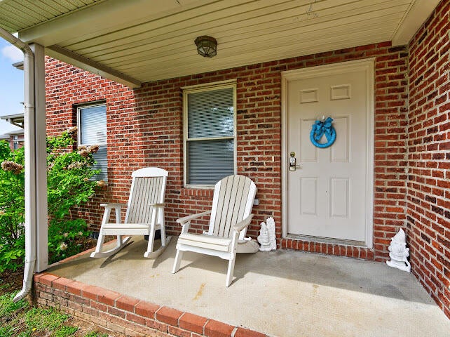 502 Tecumseh Trail C — photo