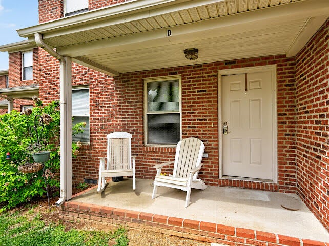 502 Tecumseh Trail D — photo