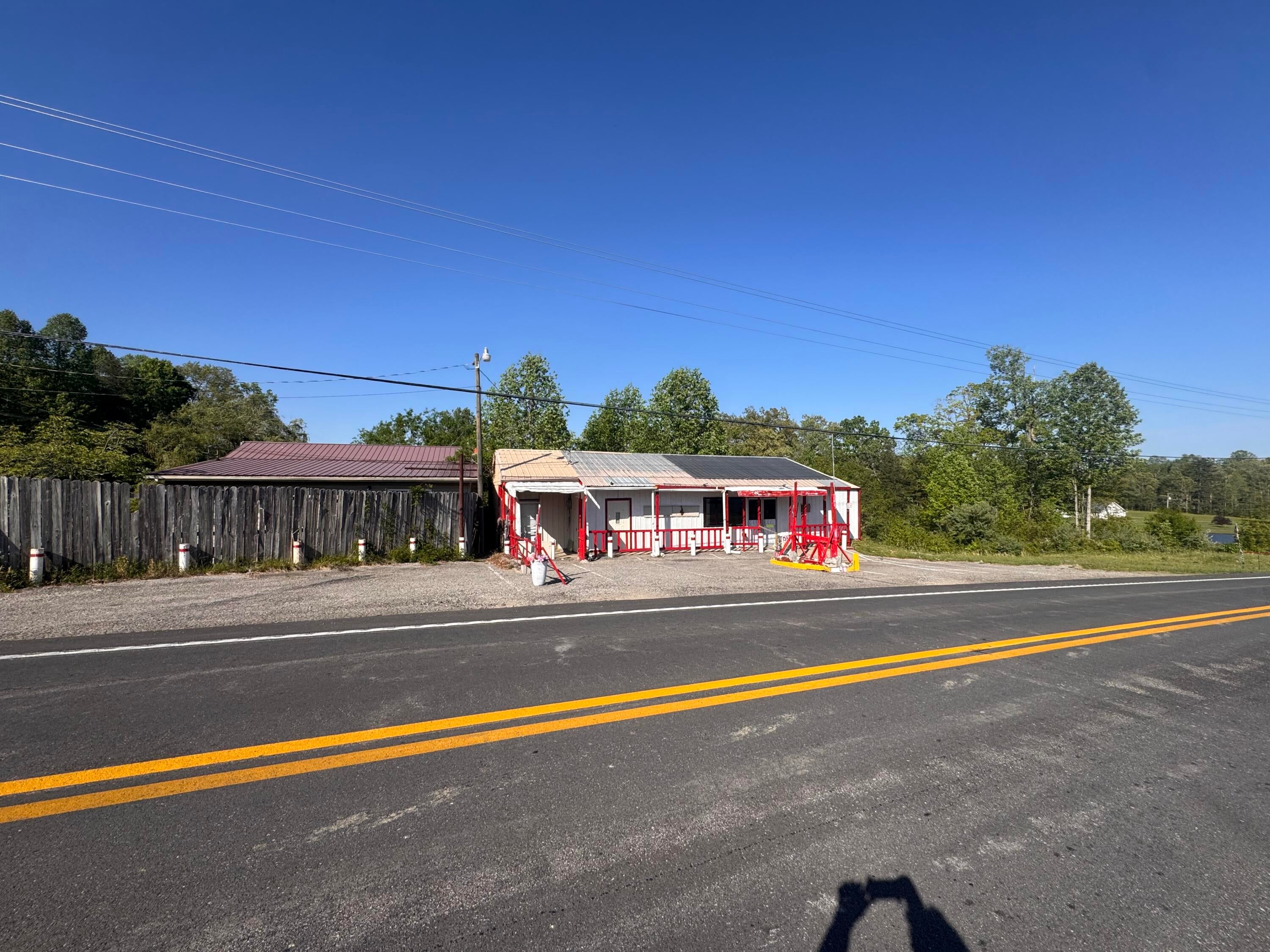 1948 Bee Creek Road — photo