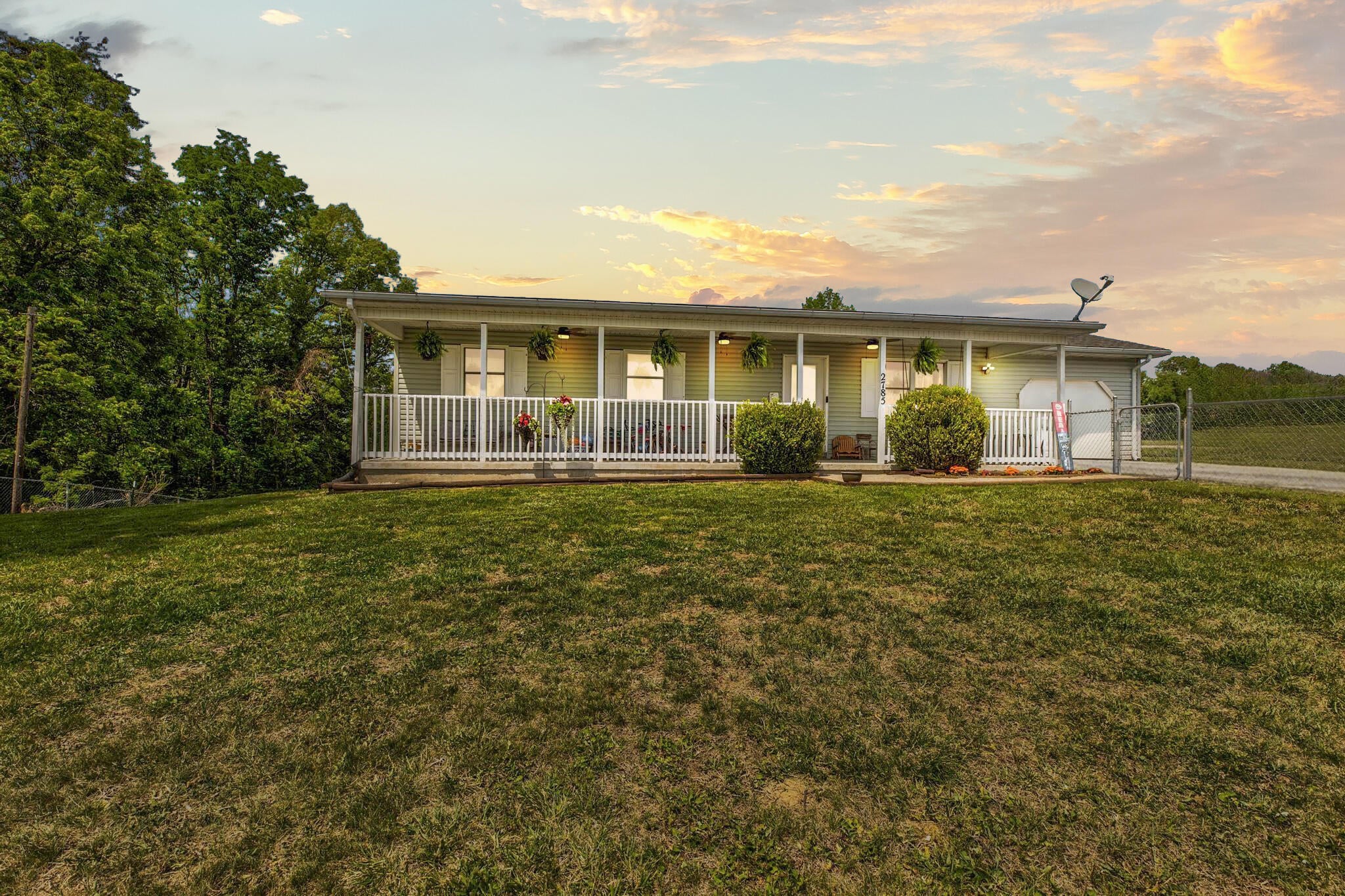 2785 Betty Gap Ridge Road — photo
