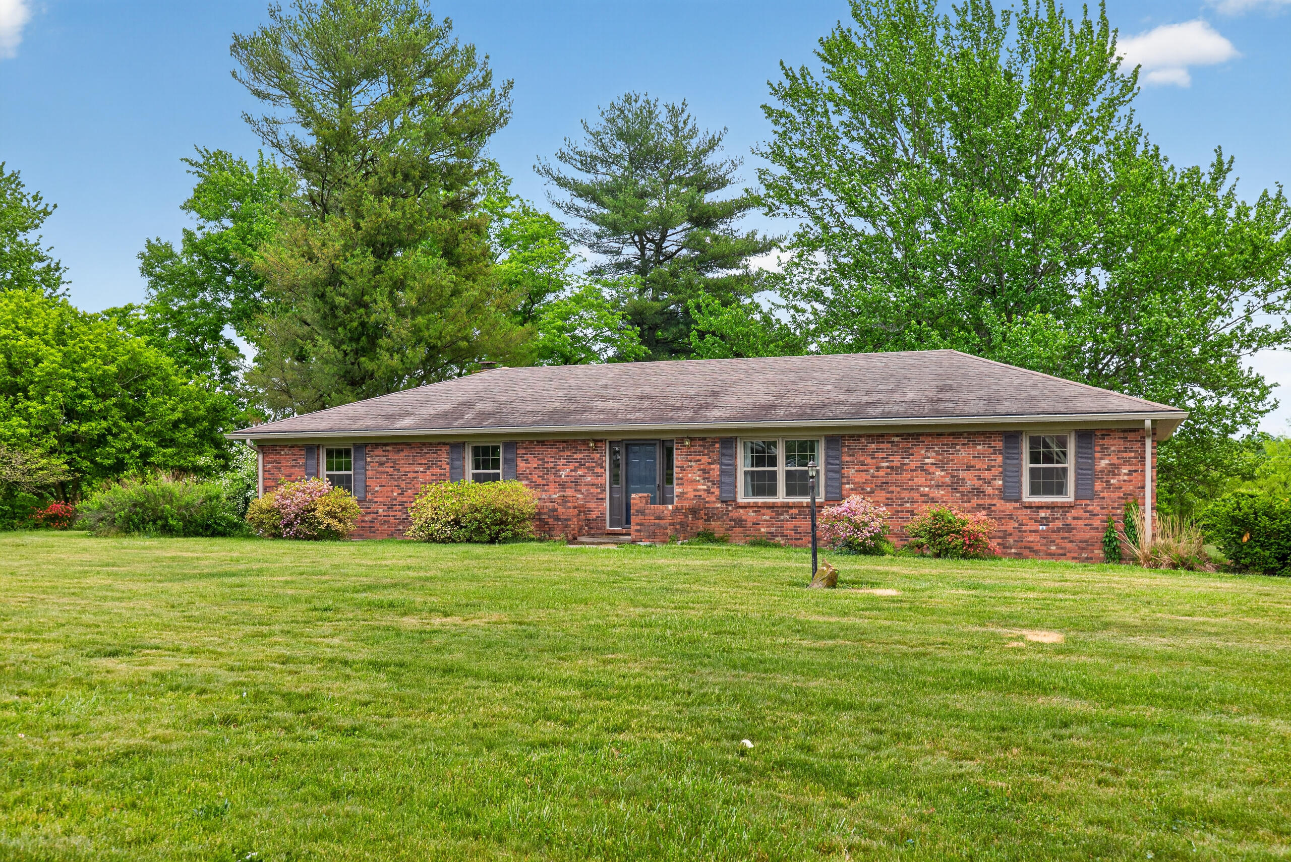 249 Eastland Acres — photo