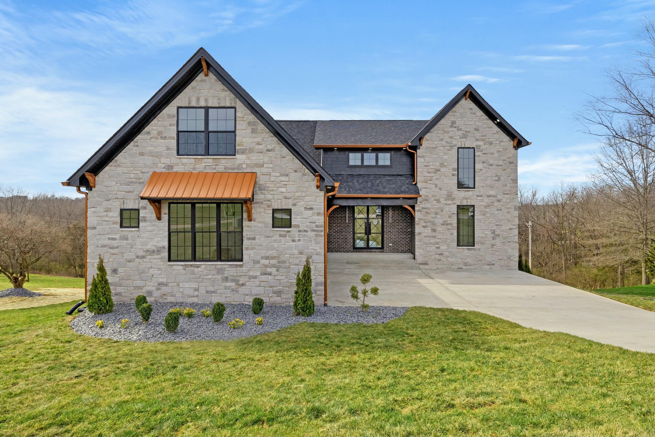 805 Brighton Court — photo