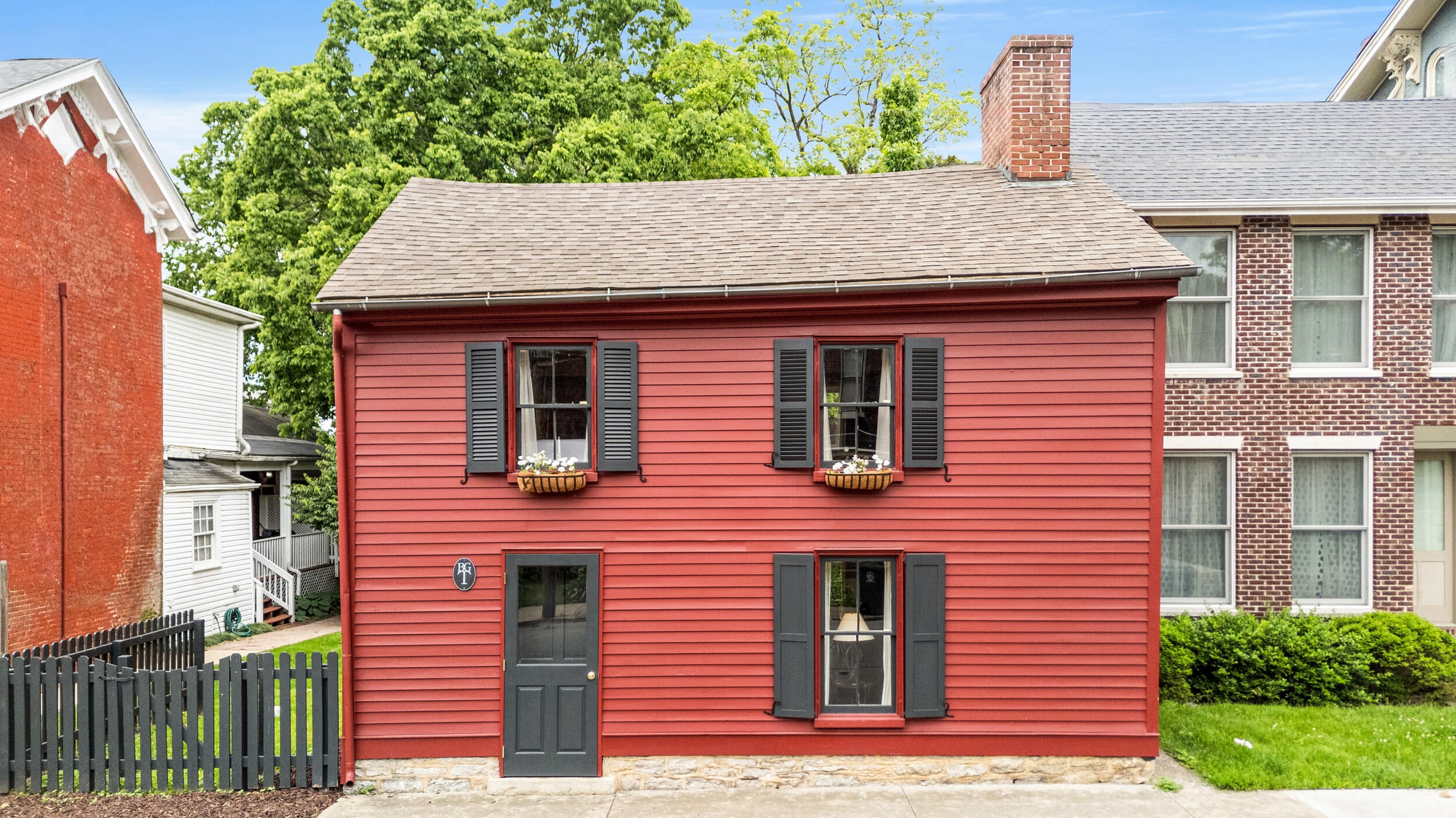 361 S Upper Street — photo