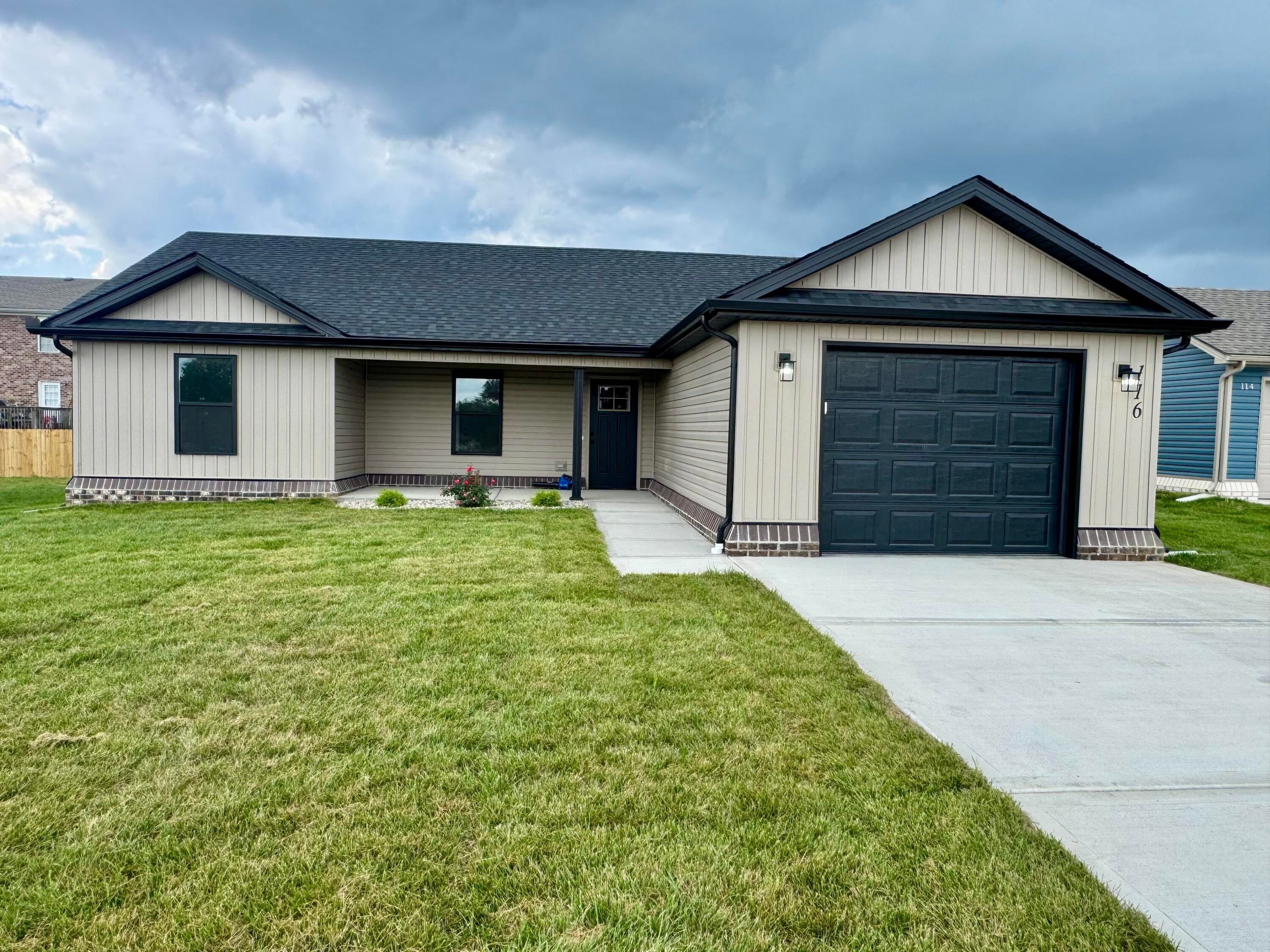 116 Bow Bridge Drive — photo