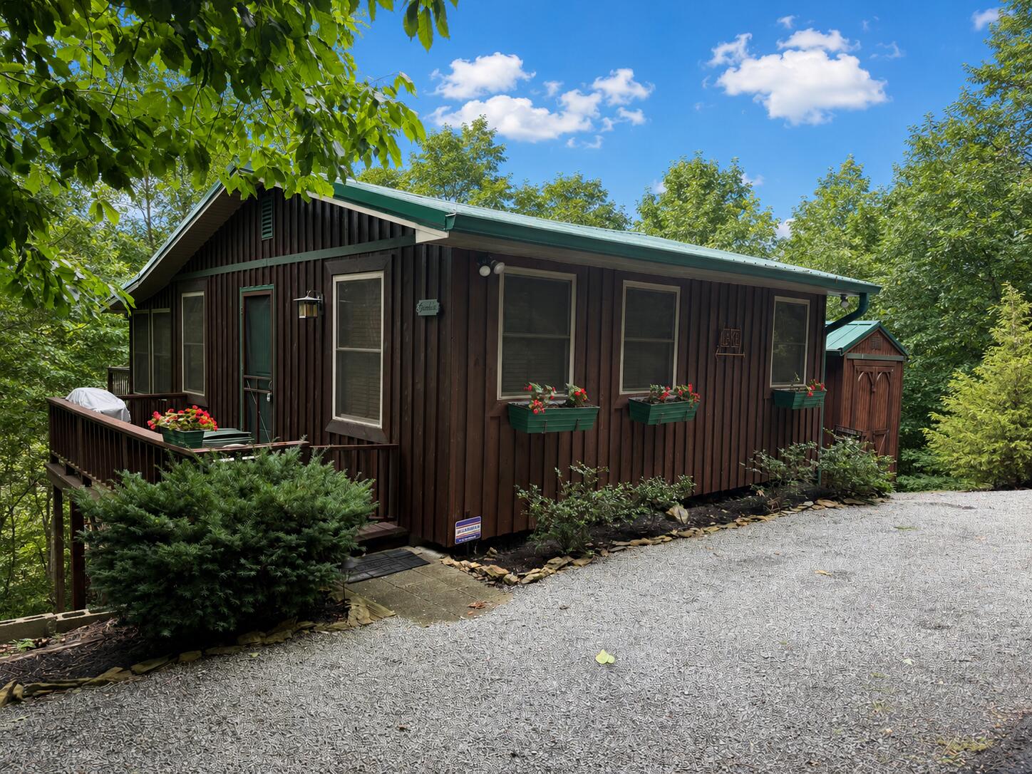 116 Cabin Drive — photo