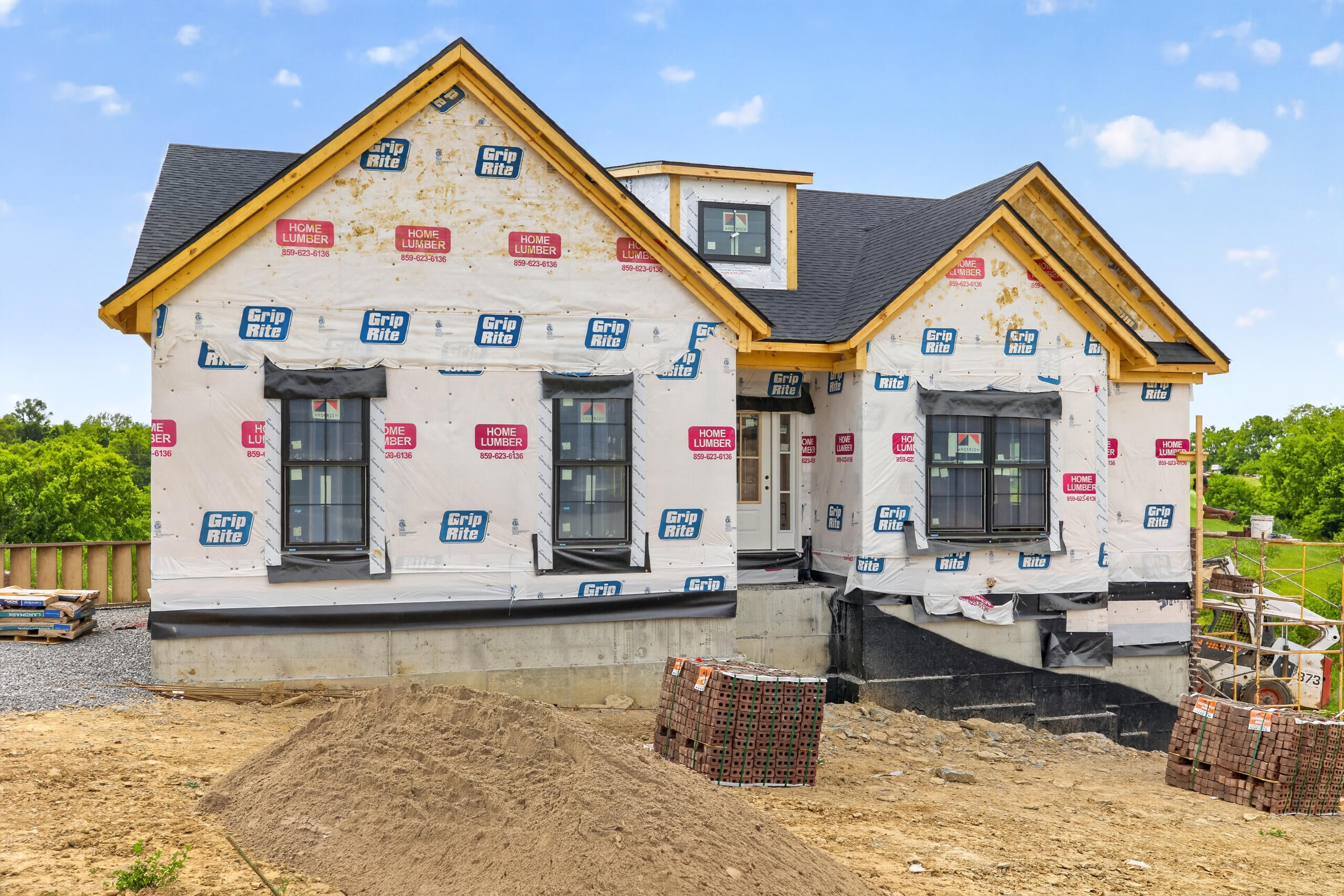 313 Circle Point Drive — photo