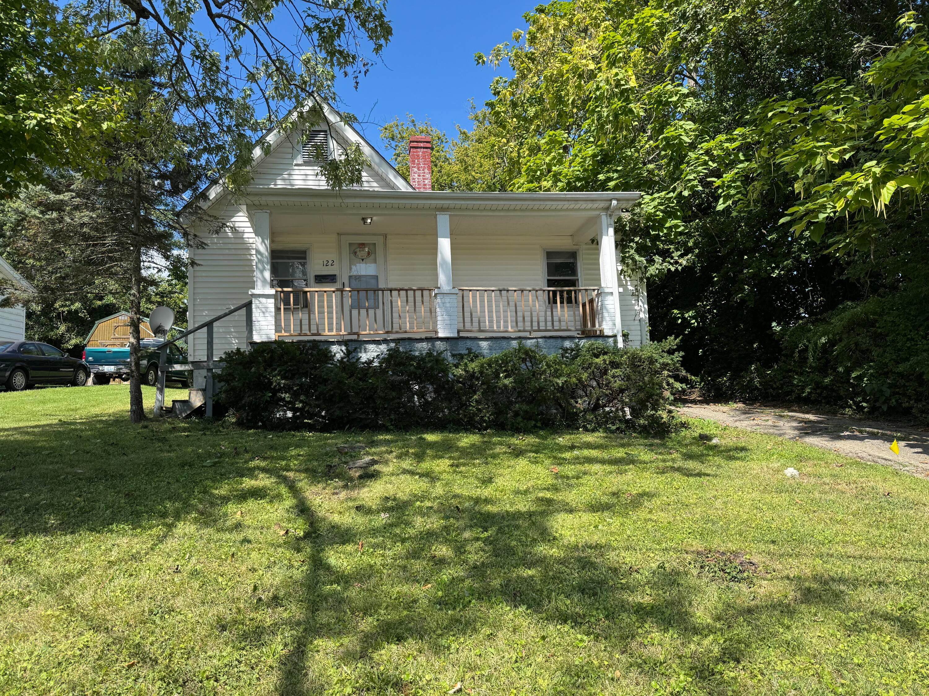 122 N Magnolia Street — photo