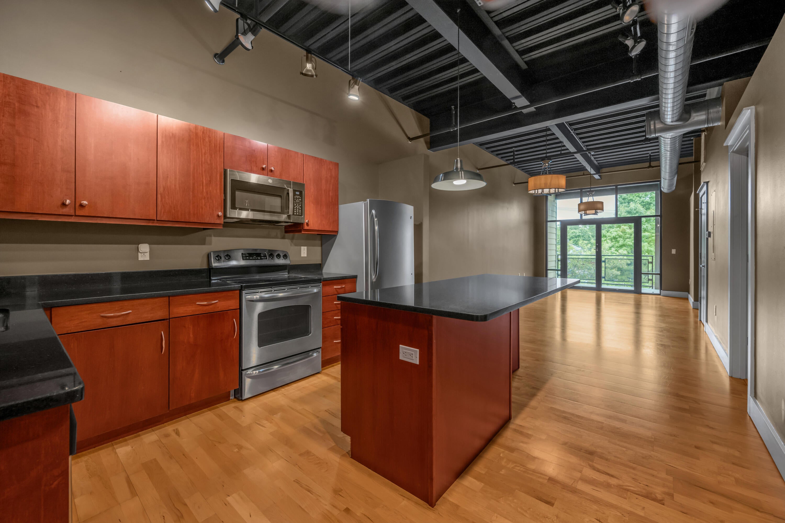 350 E Short Street 315 — photo