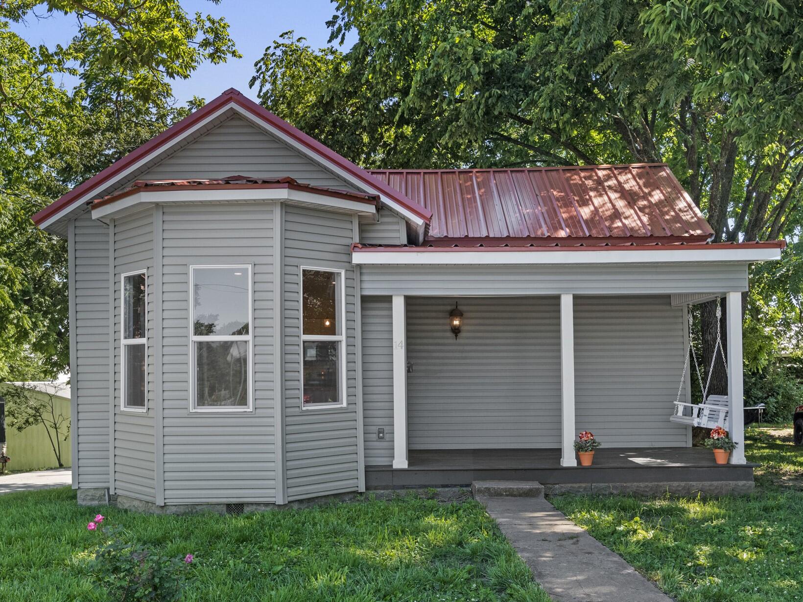 14 Cook Avenue — photo