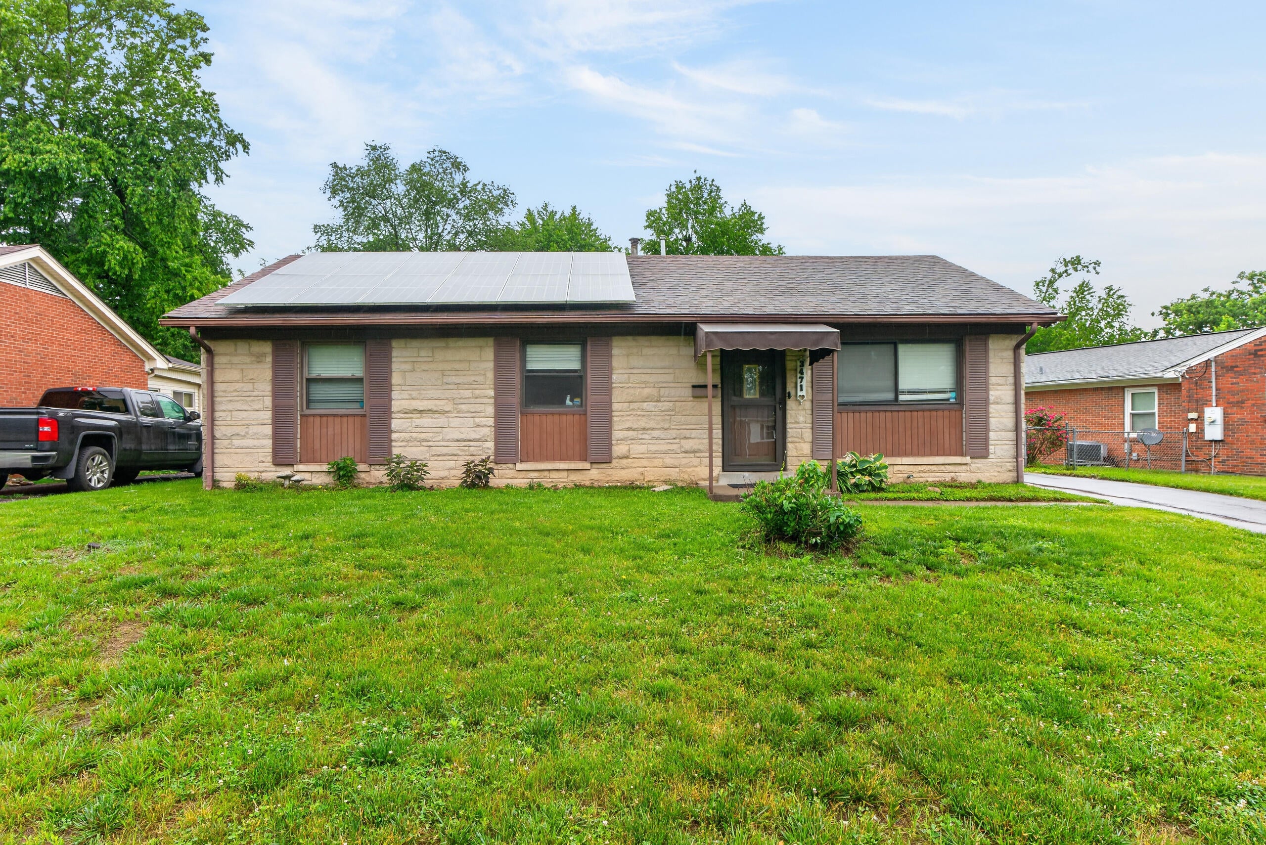 3471 Greenlawn Drive — photo