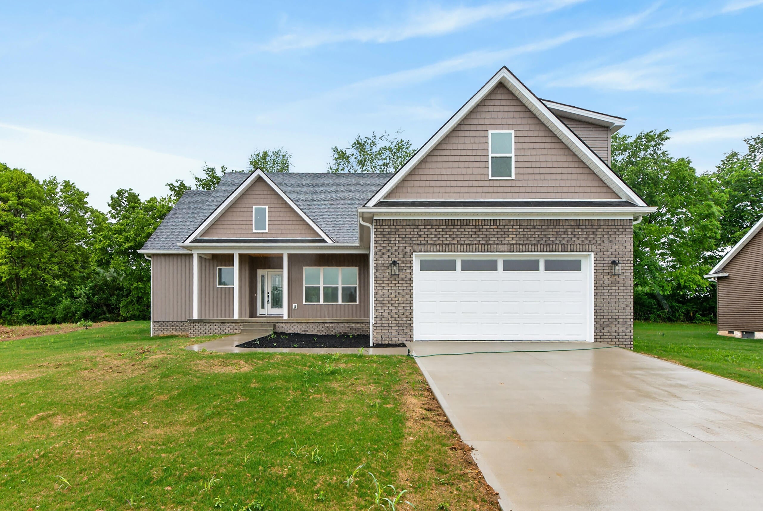 111 Stonegate Drive — photo