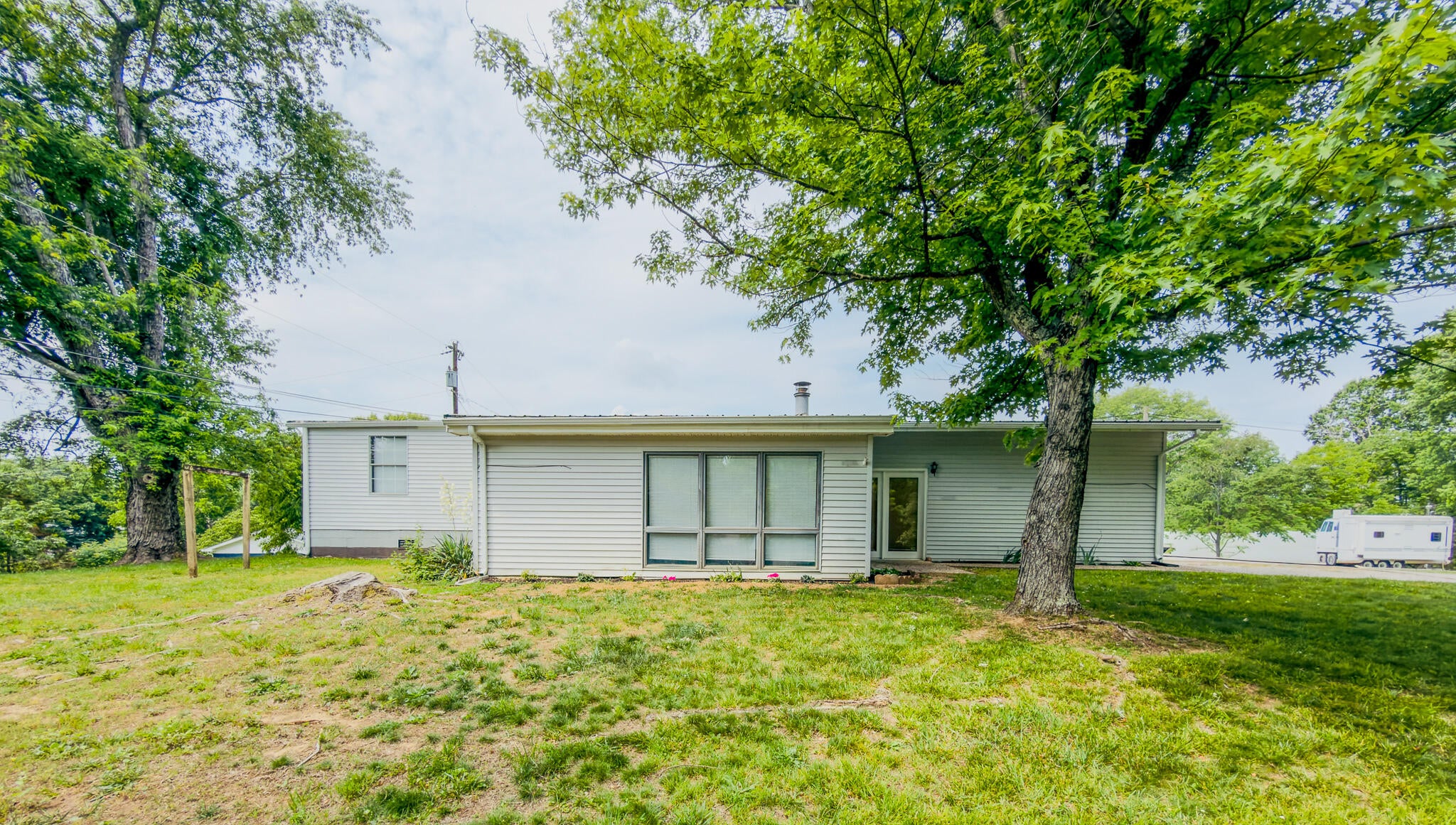 121 Anderson Drive — photo