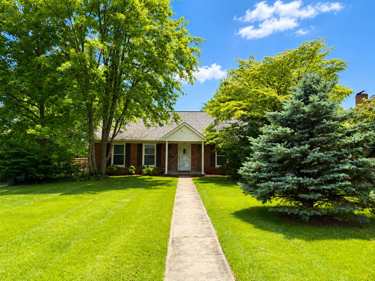 104 Loch Lomond Drive — photo