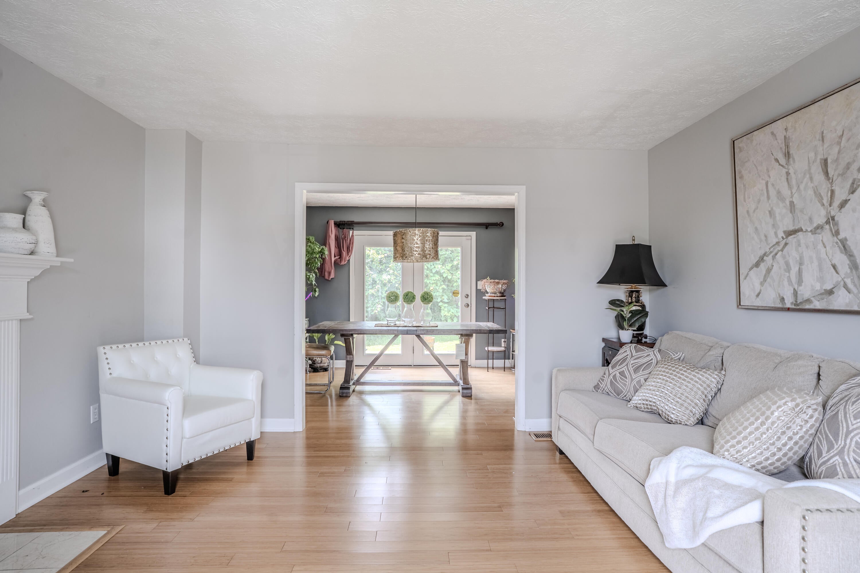 2400 English Station Drive — photo