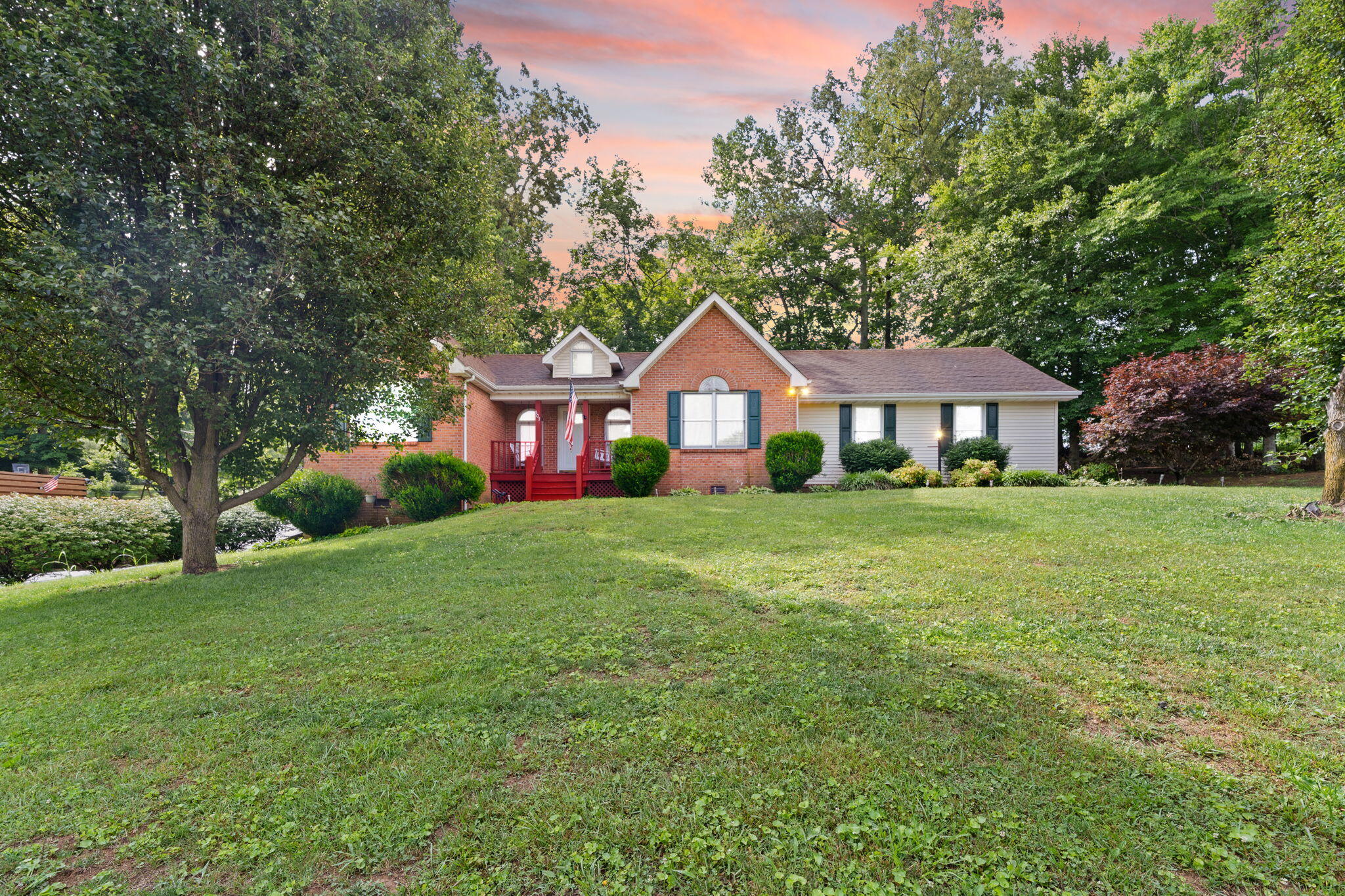 507 Branchwood Drive — photo