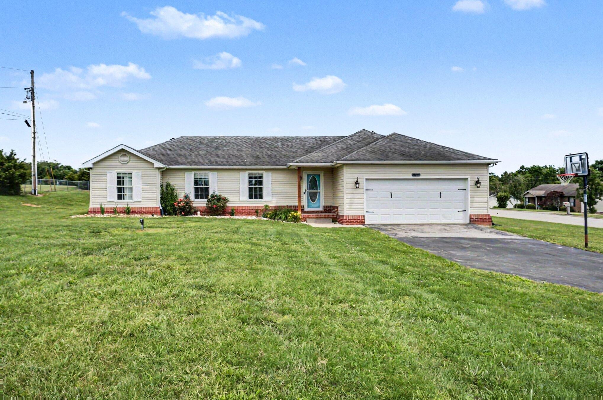 263 Creekwood Drive — photo