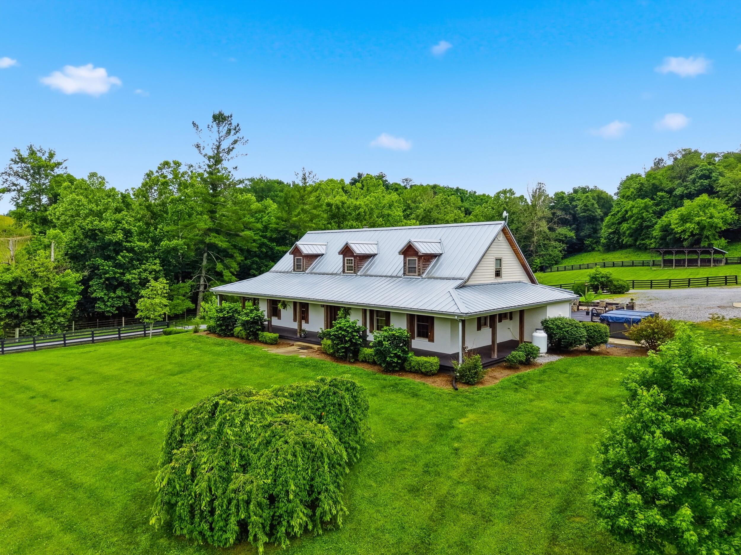 17412 Forkland Road — photo
