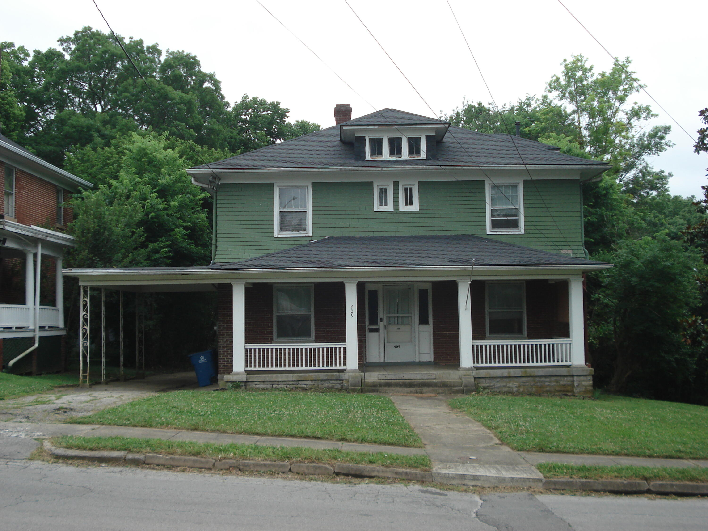 409 E Bridge Street — photo