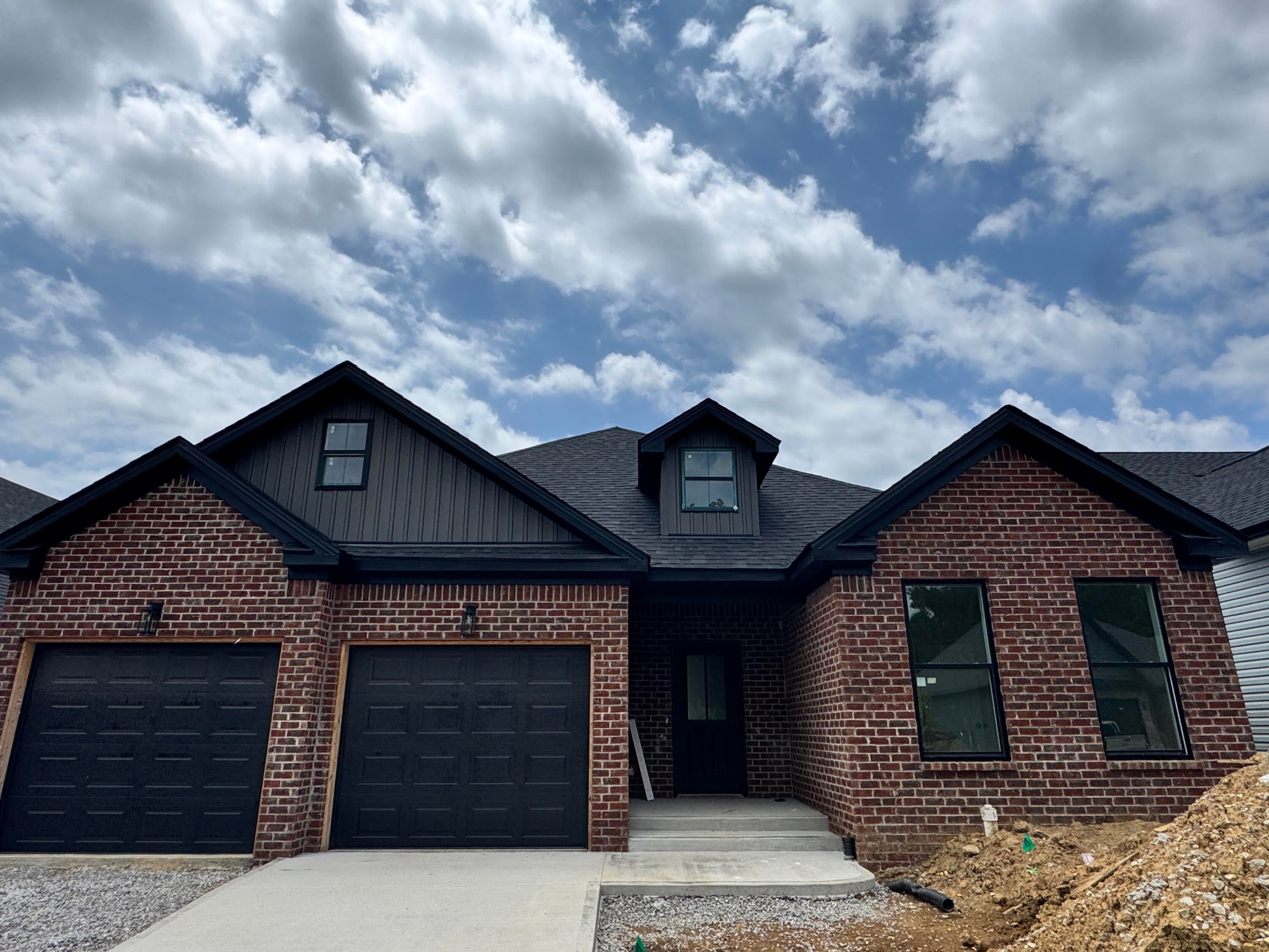 4136 Buttermilk Road — photo