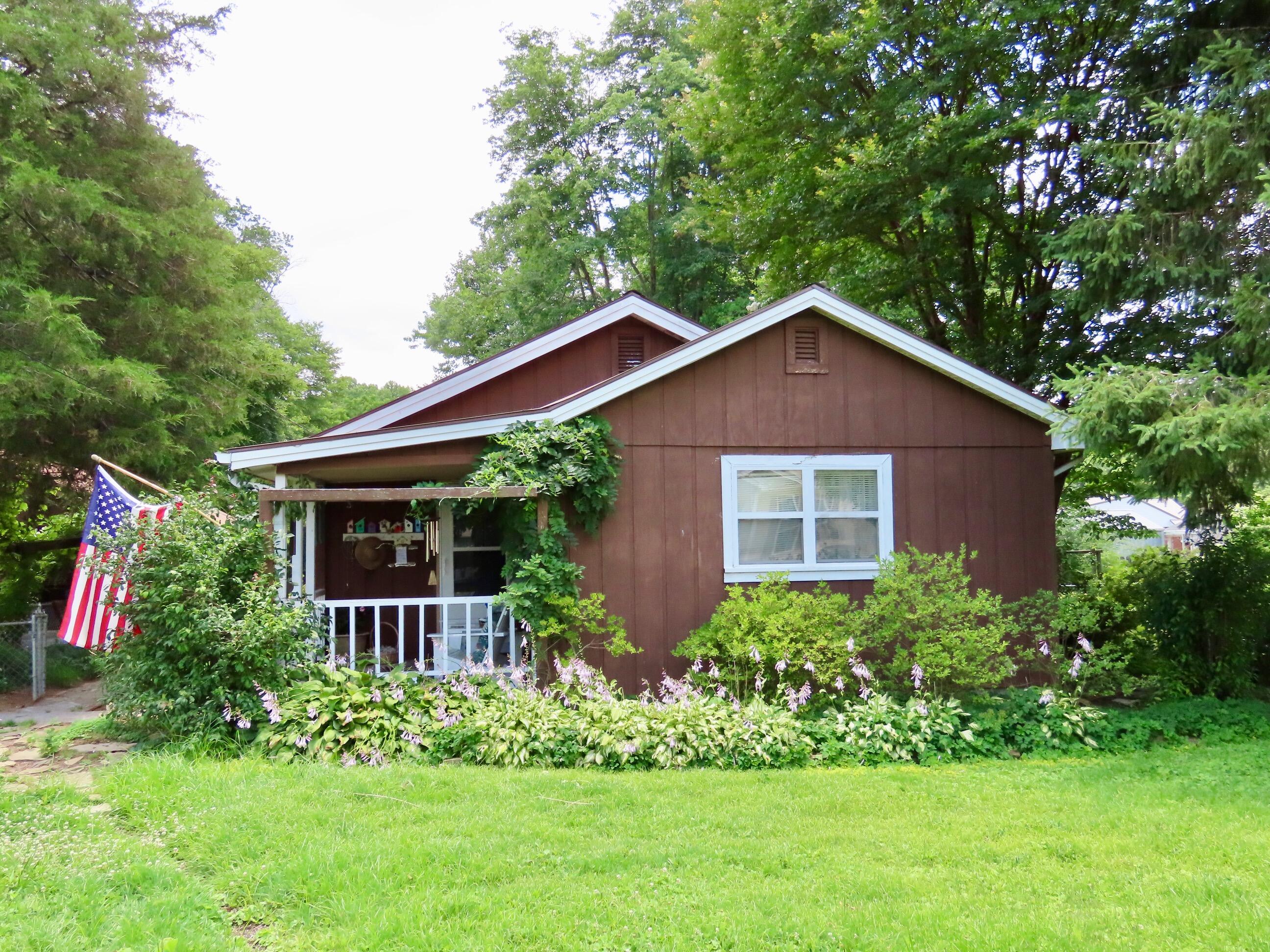 13 Sanderlin Drive — photo