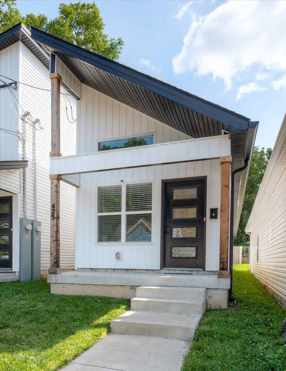 423 E Second Street — photo