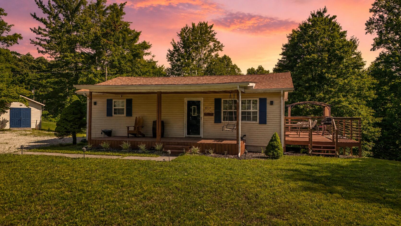 410 Laurel Lake Resort Road — photo