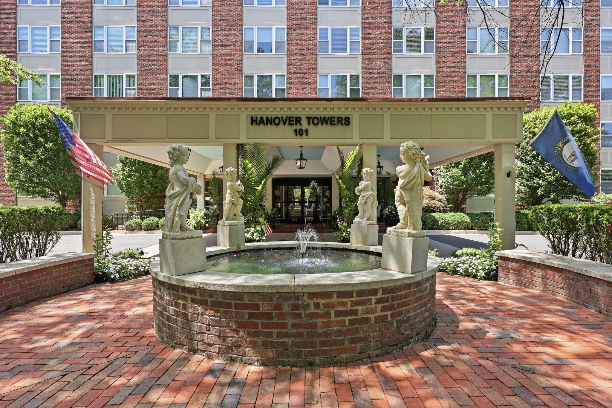 101 S Hanover Avenue 8D — photo