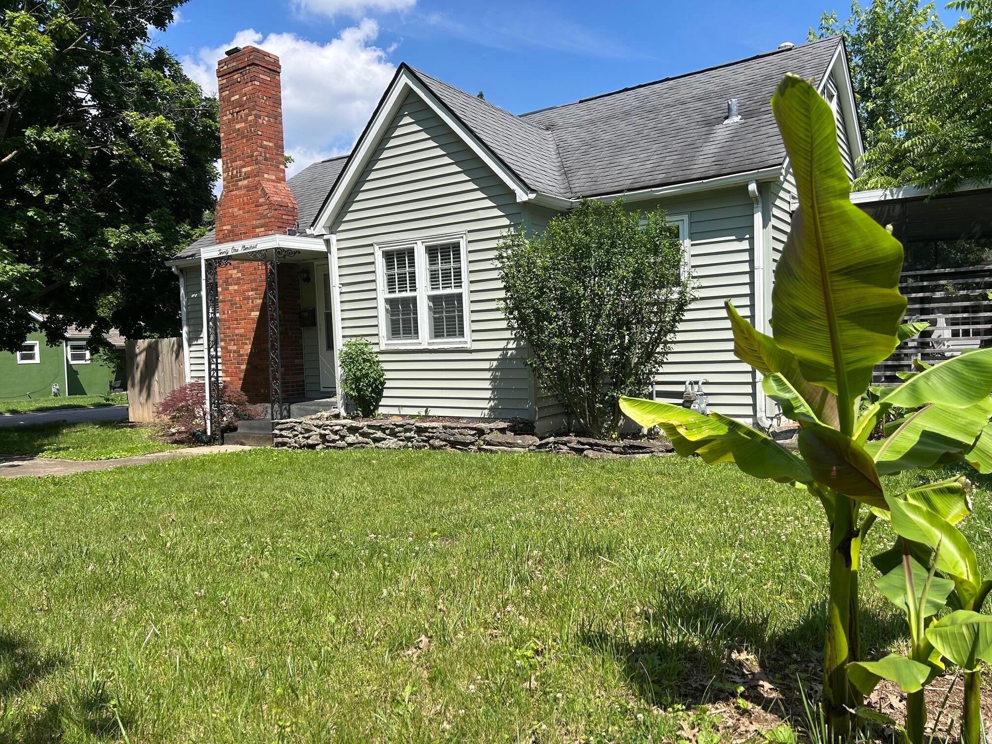 2100 Clays Mill Road — photo
