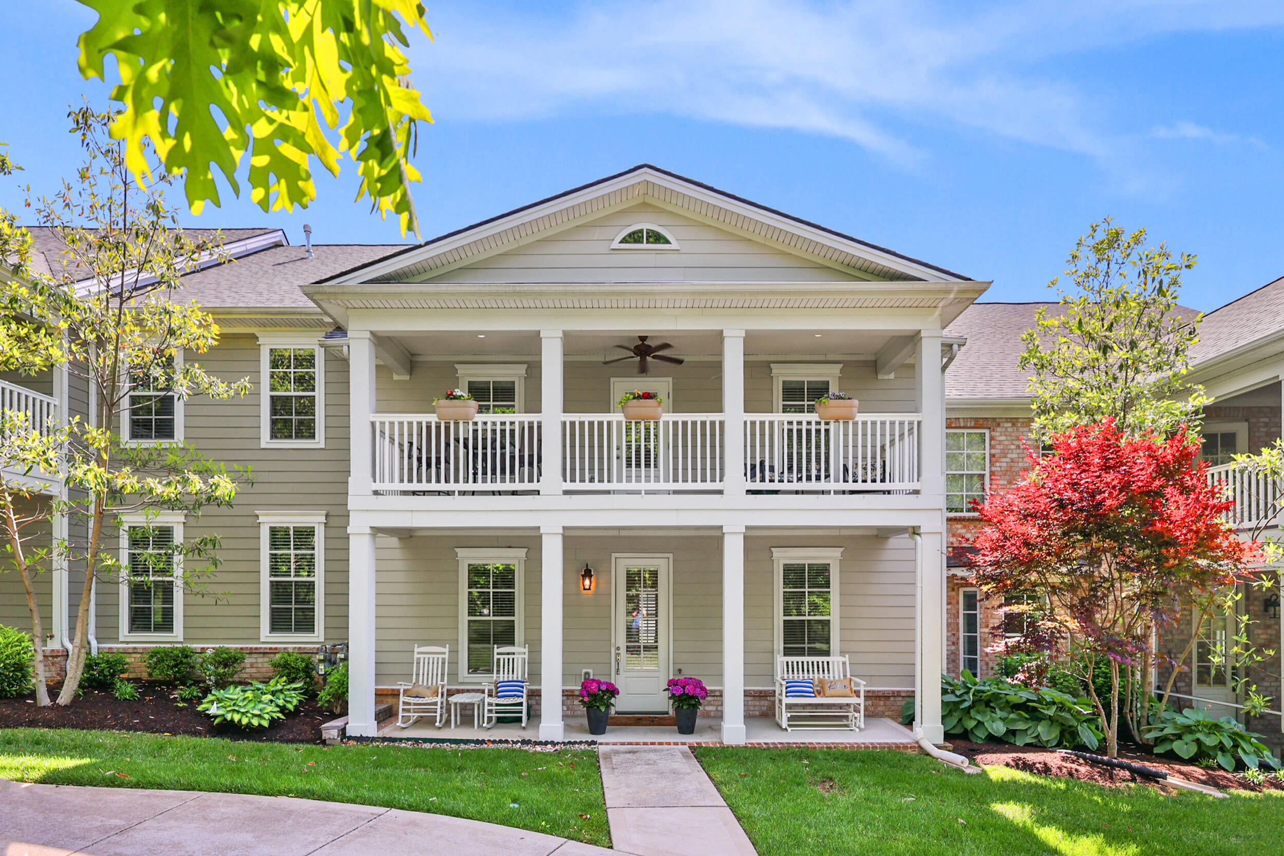 2221 Patchen Lake Lane — photo