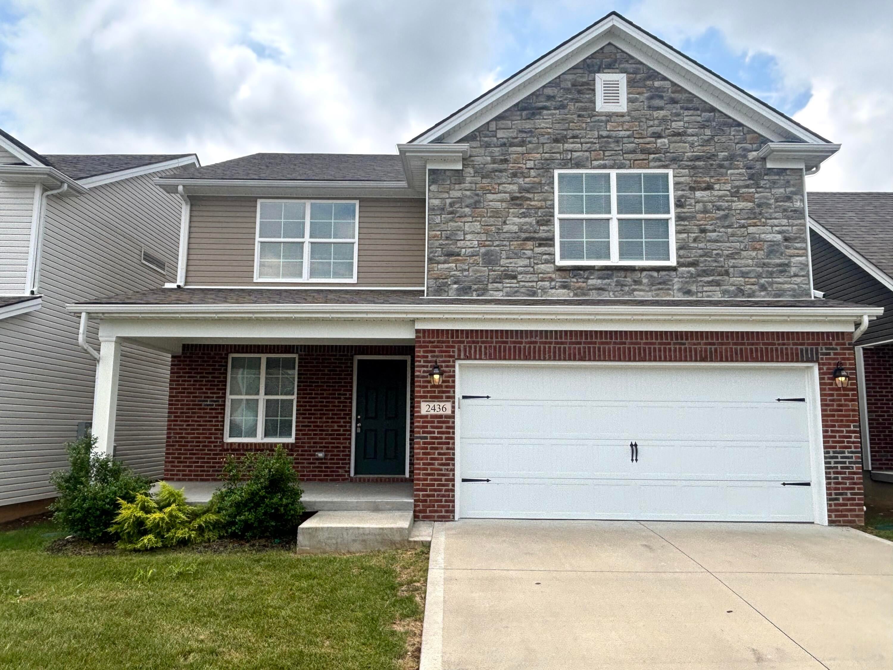 2436 Feathersound Way — photo