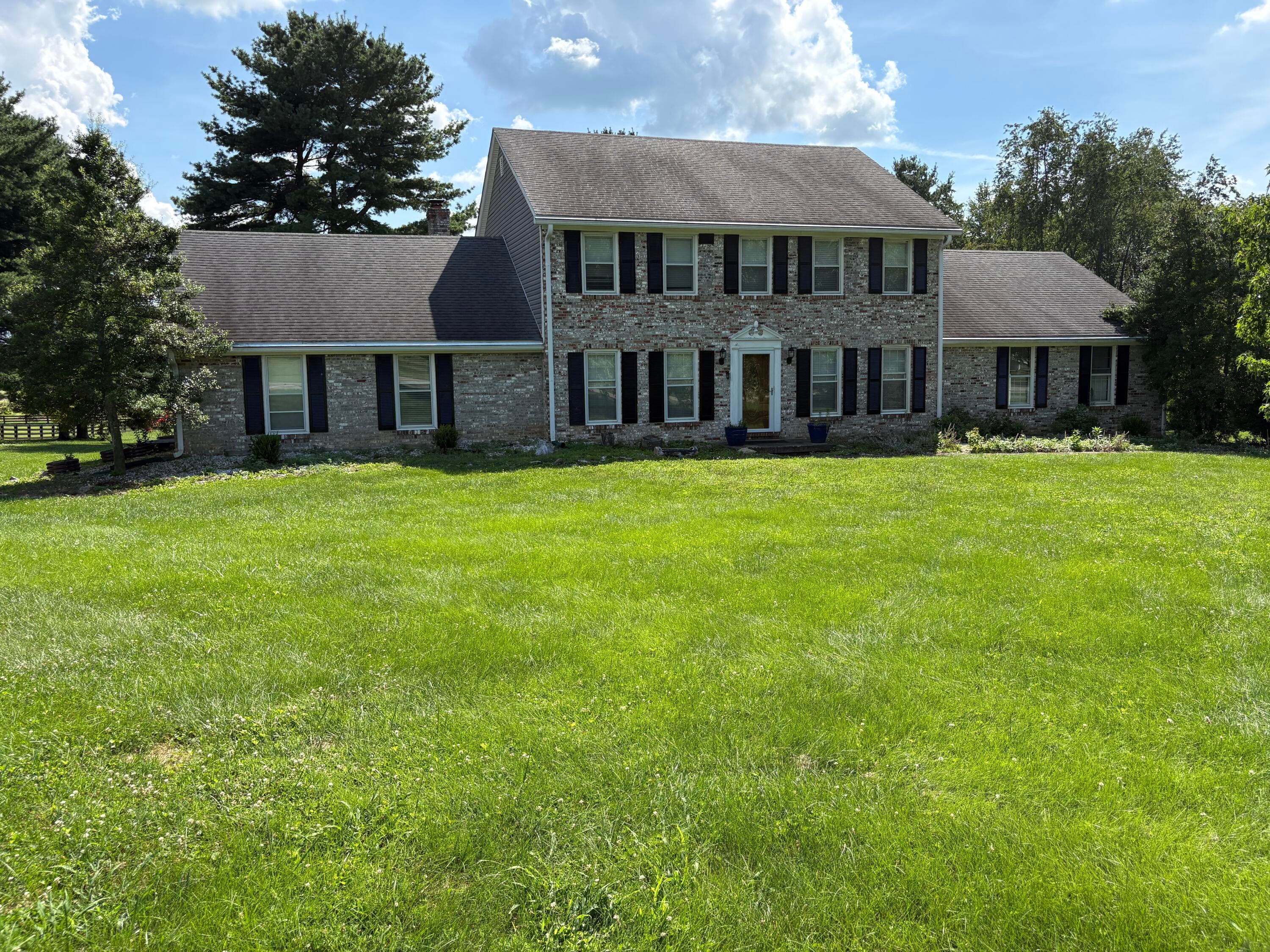 109 Barkley Estates — photo