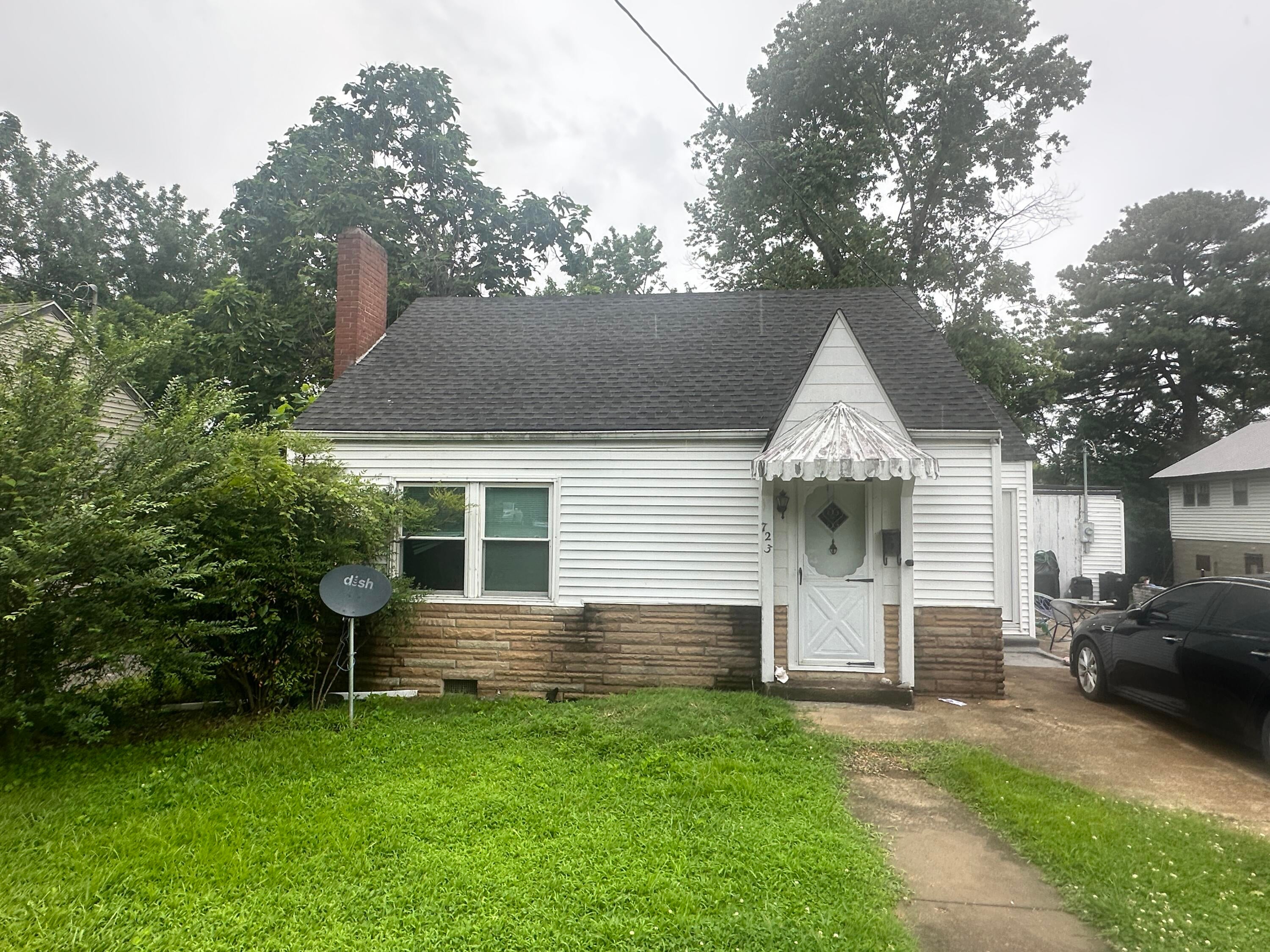 723 W Lockridge Street — photo