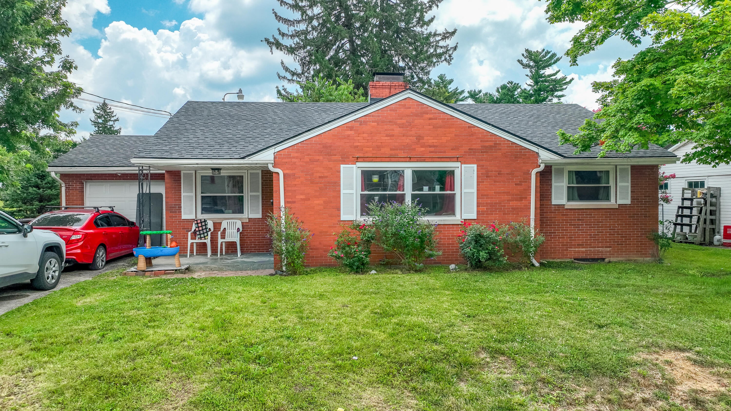 524 Baker Court — photo