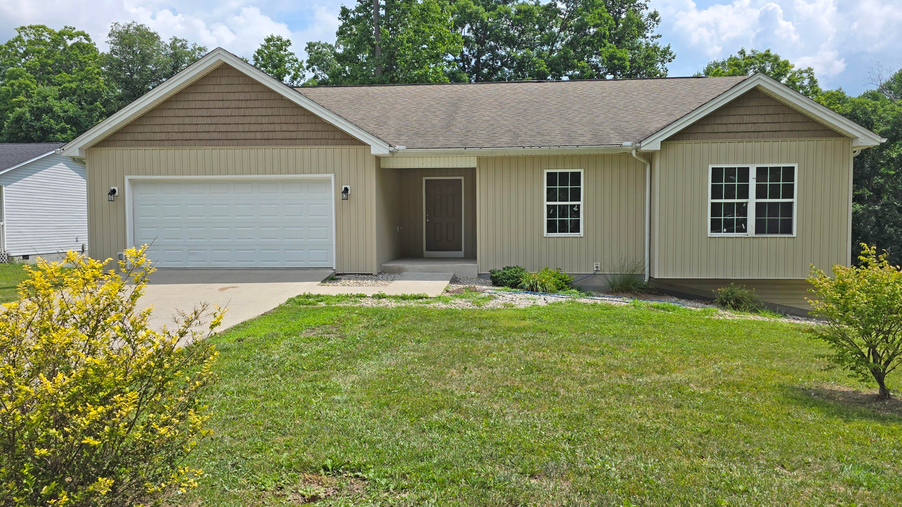 422 Scarlet Oak Drive — photo