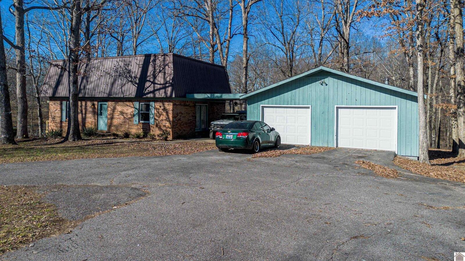 181 Woodland Drive — photo