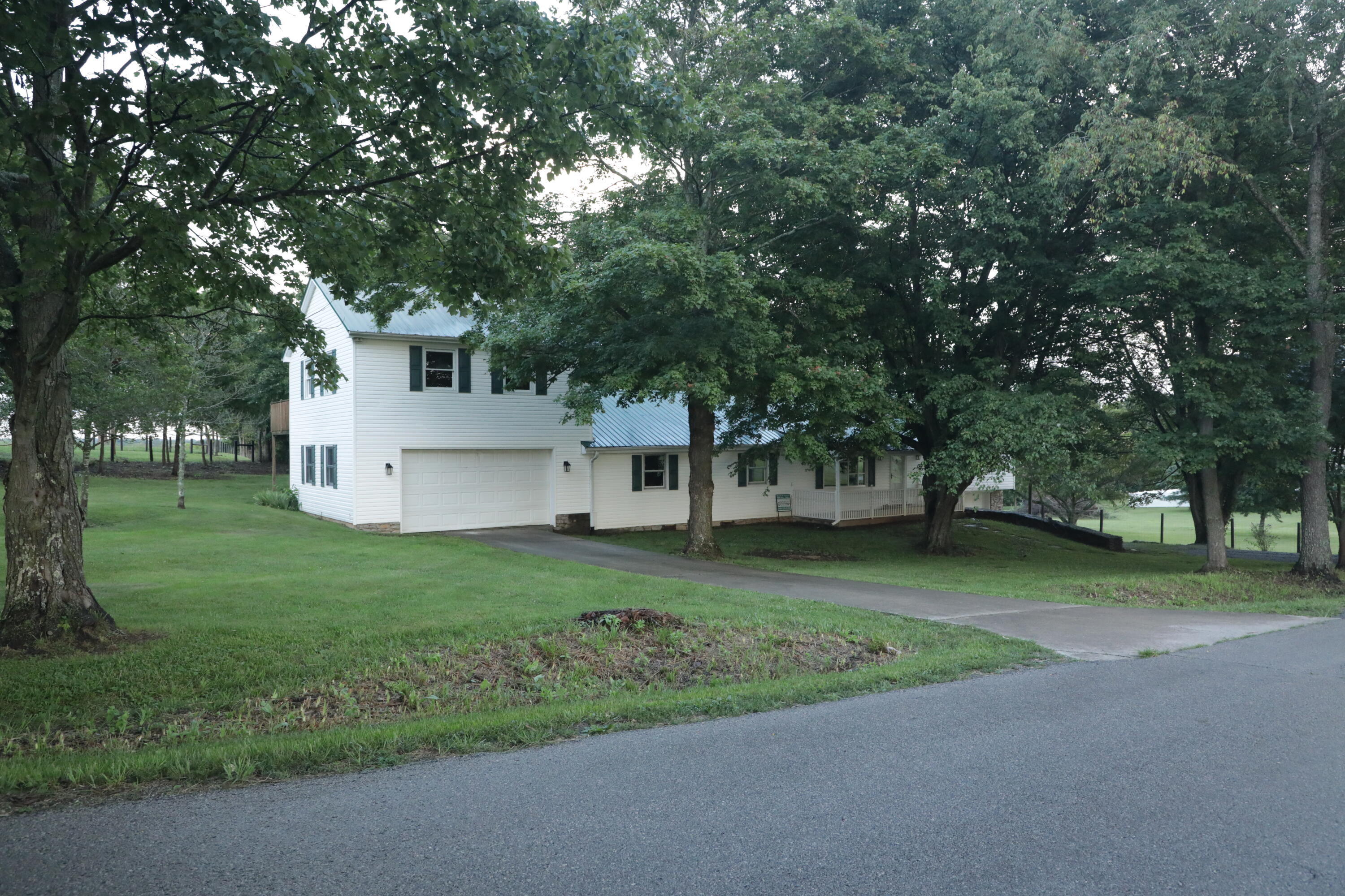2379 Big Stoner Road — photo