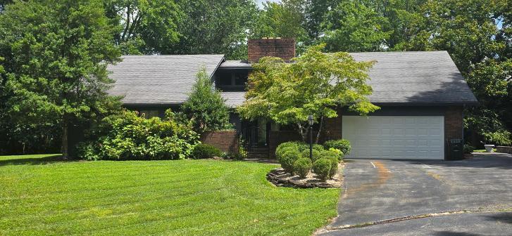 950 Nazareth Road — photo