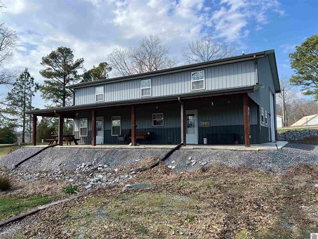 18 Goose Bay Drive — photo