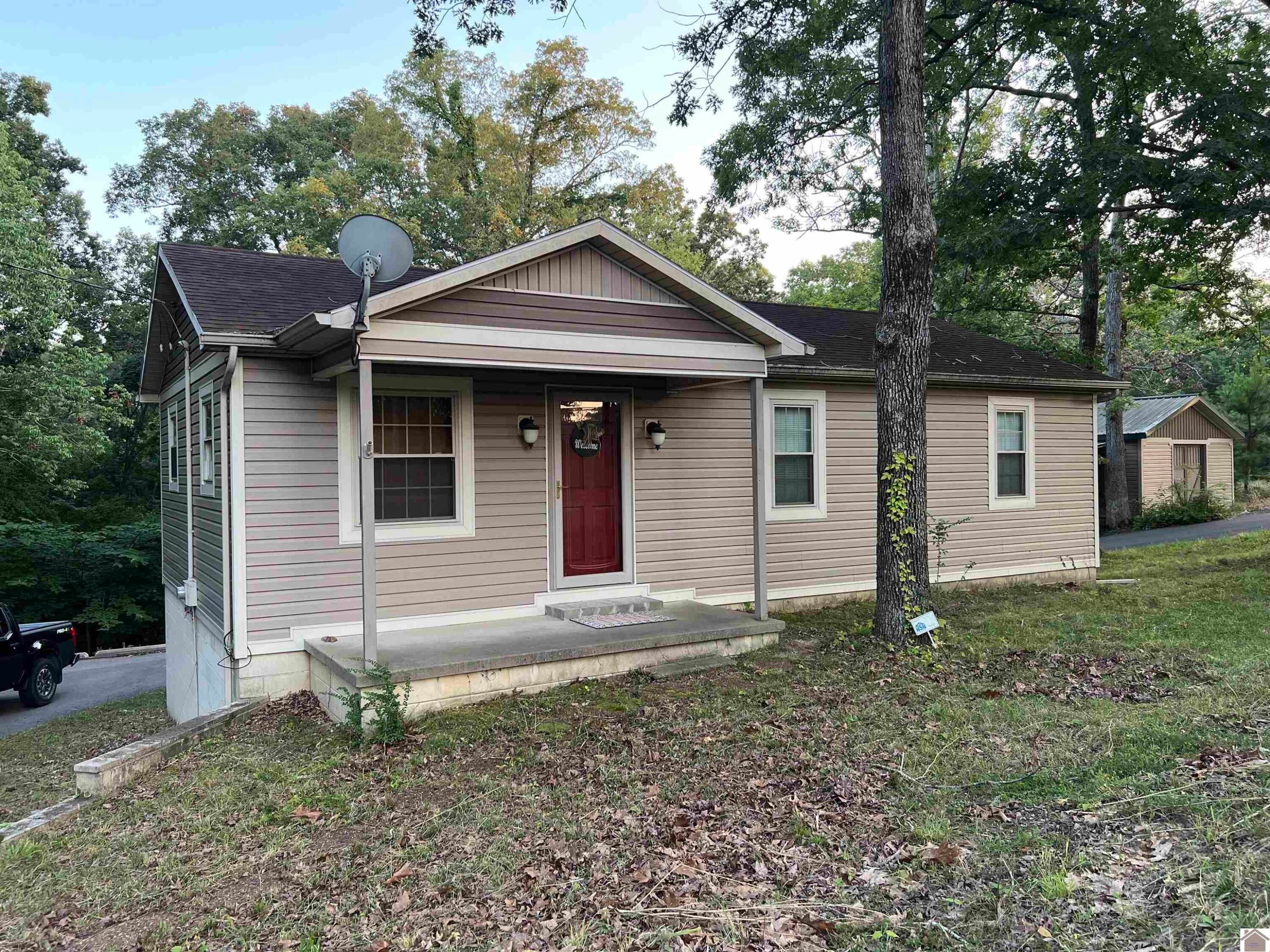 300 Spicewood Lane — photo