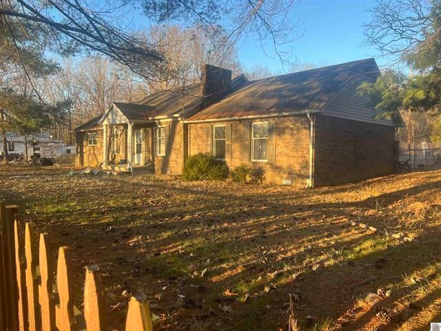 1334 Kentucky 1668 — photo