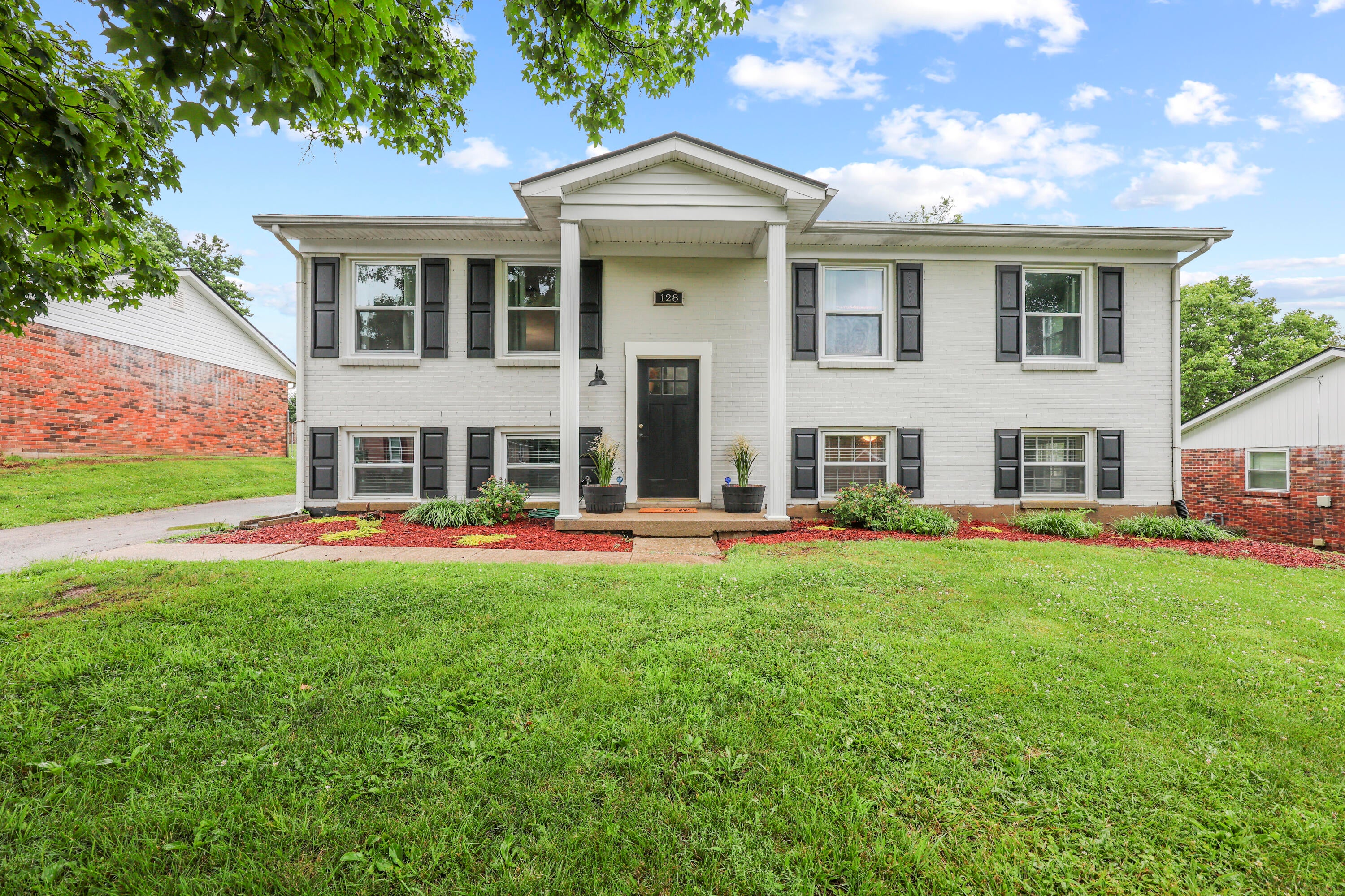 128 Cherokee Drive — photo